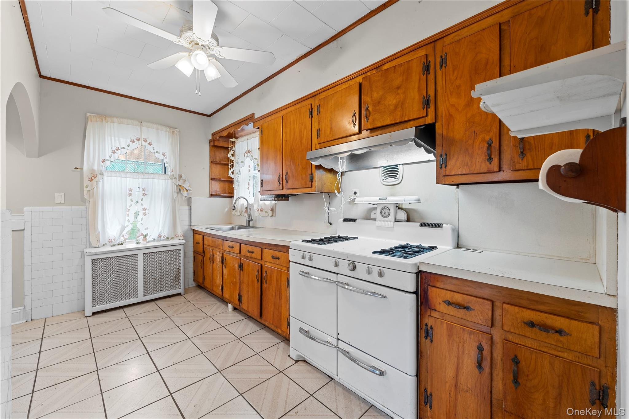 Single Family 248th Queens, NY 11363, MLS-942904-10