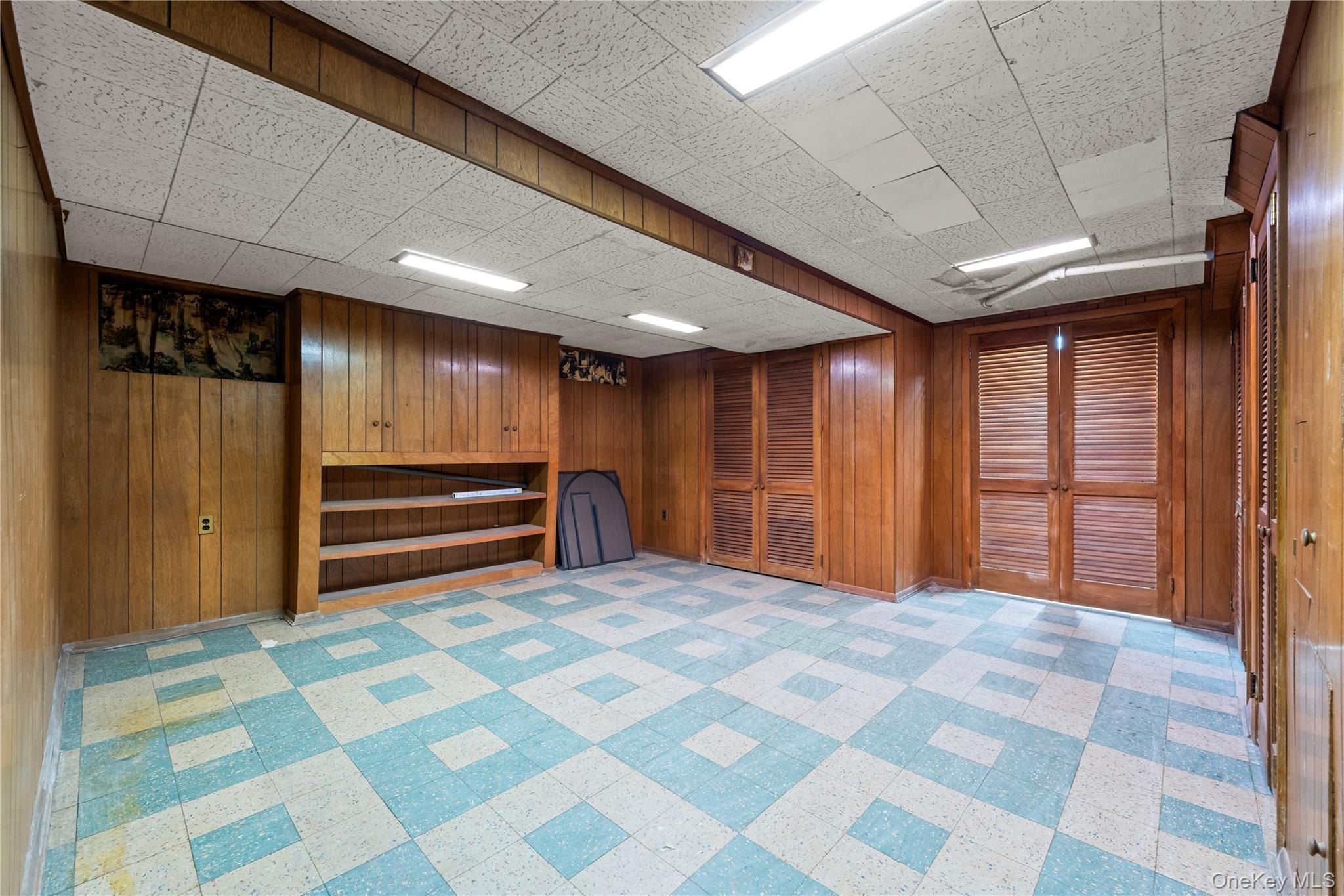 Single Family 248th Queens, NY 11363, MLS-942904-23