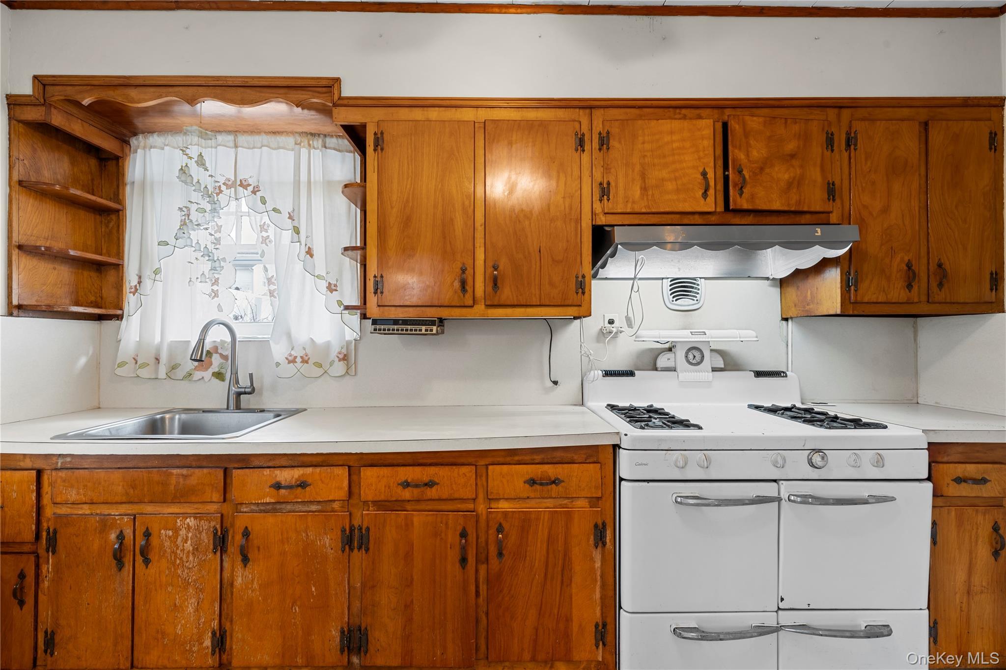 Single Family 248th Queens, NY 11363, MLS-942904-9