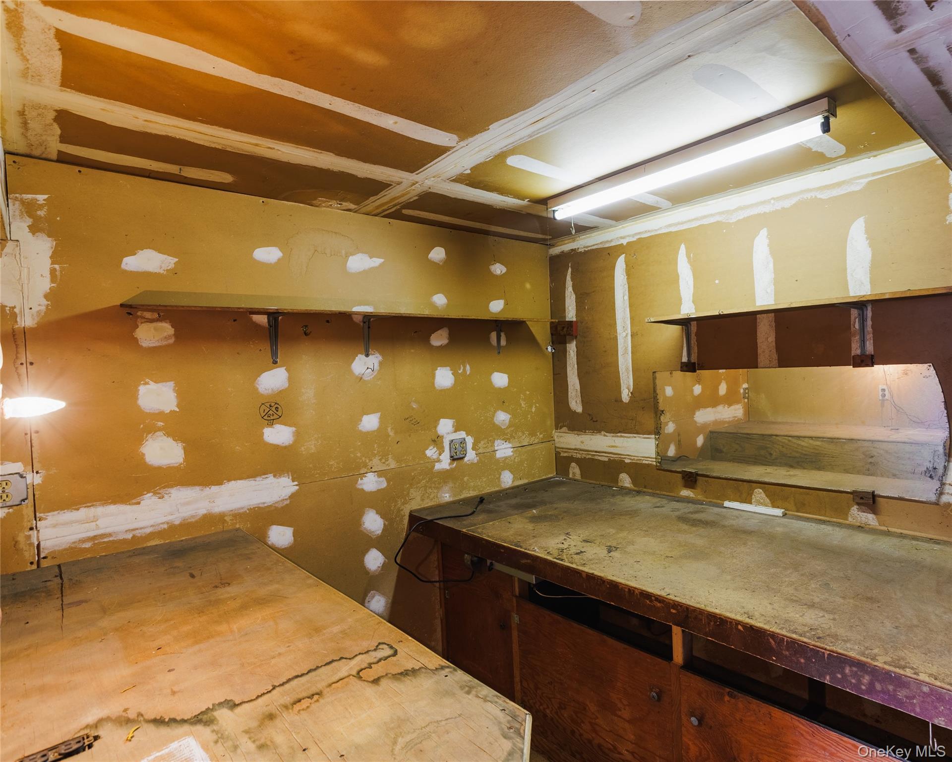 Single Family Junard Suffolk County, NY 11776, MLS-942918-21