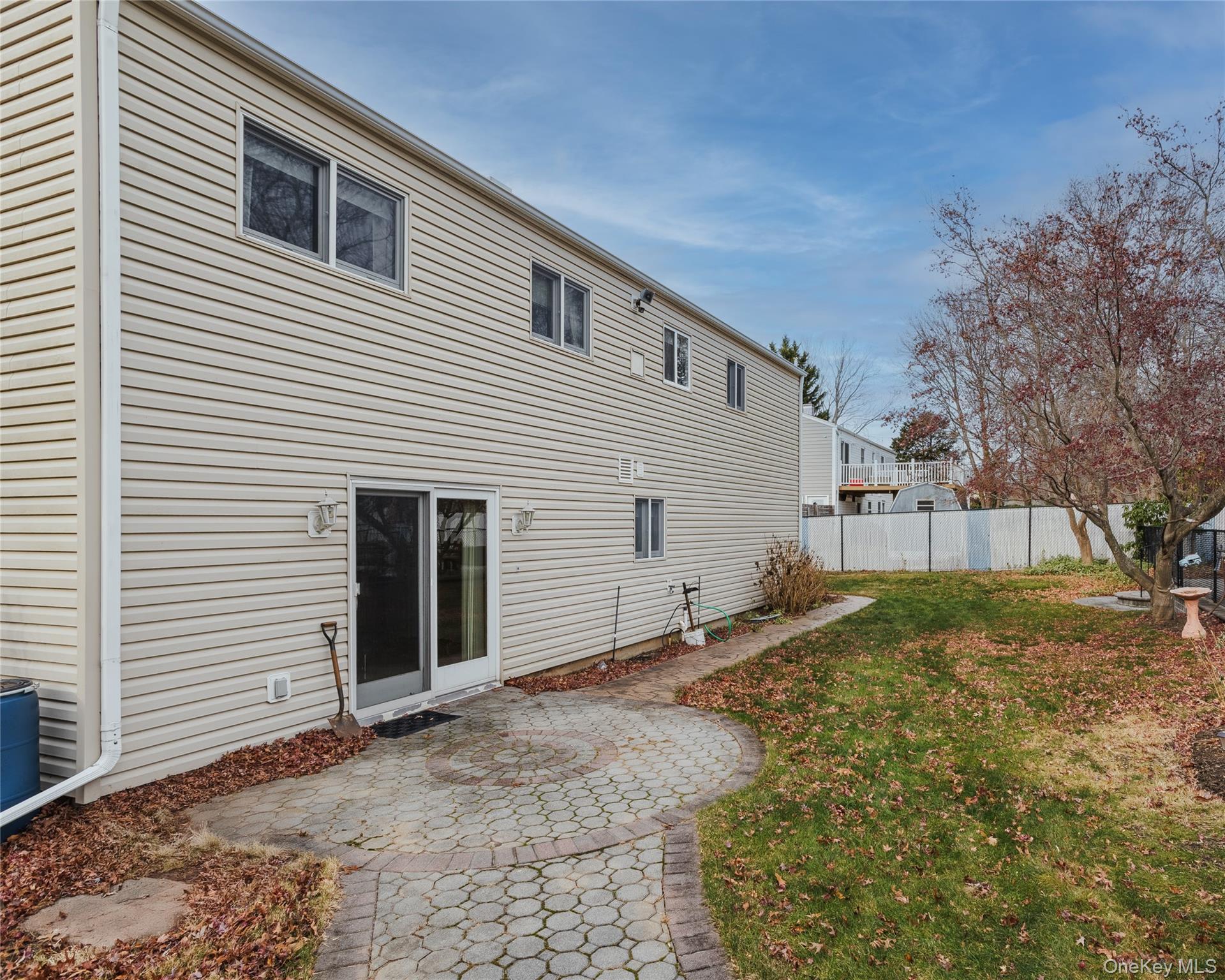 Single Family Junard Suffolk County, NY 11776, MLS-942918-23