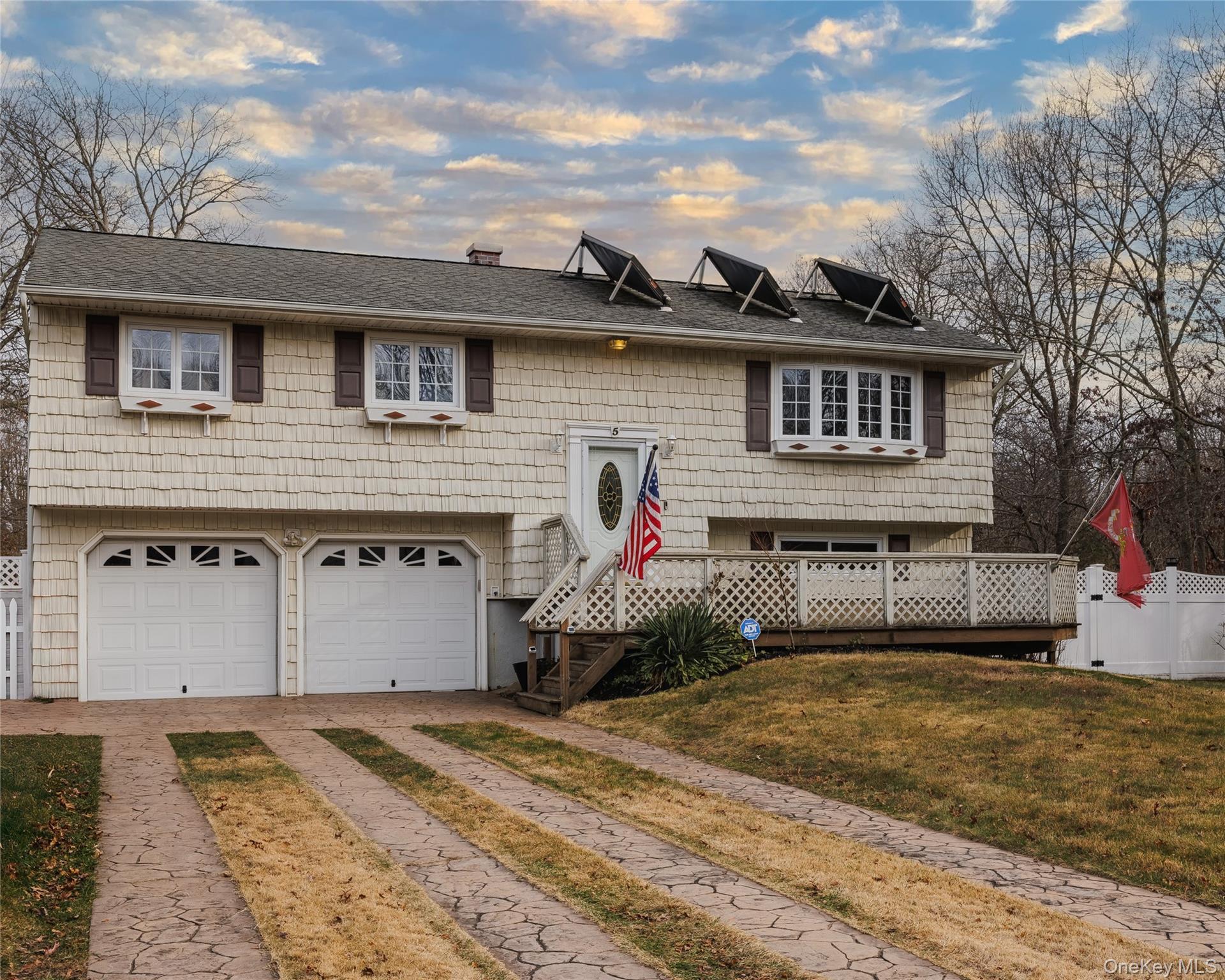 Single Family Junard Suffolk County, NY 11776, MLS-942918-28