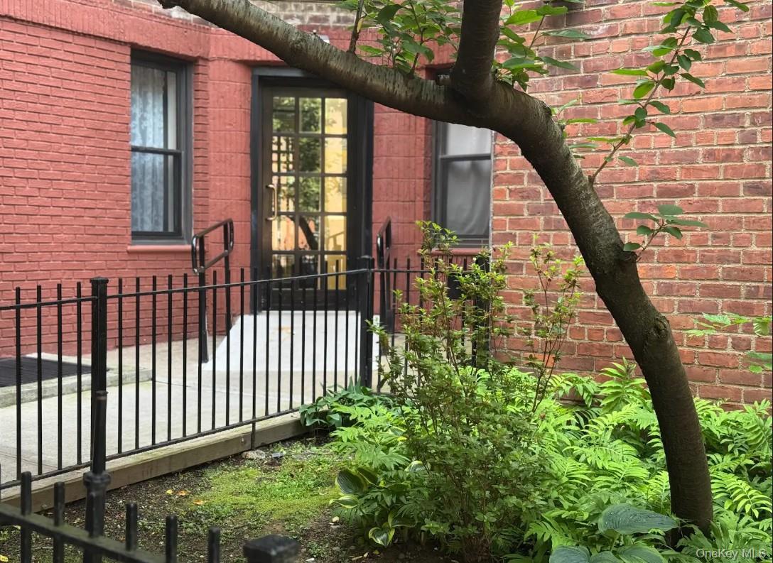 Coop 108  Queens, NY 11375, MLS-942935-4