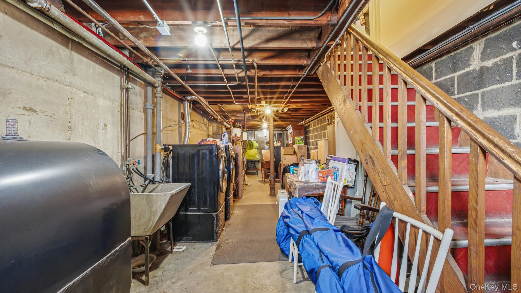 Single Family Jewel  Queens, NY 11367, MLS-942945-21