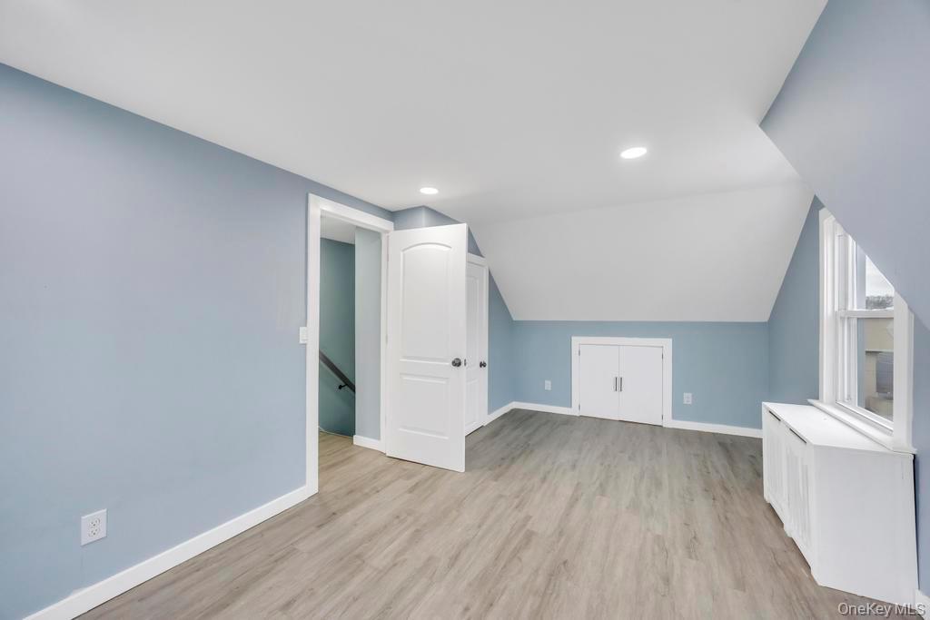 Single Family Clinton Suffolk County, NY 11757, MLS-942955-13