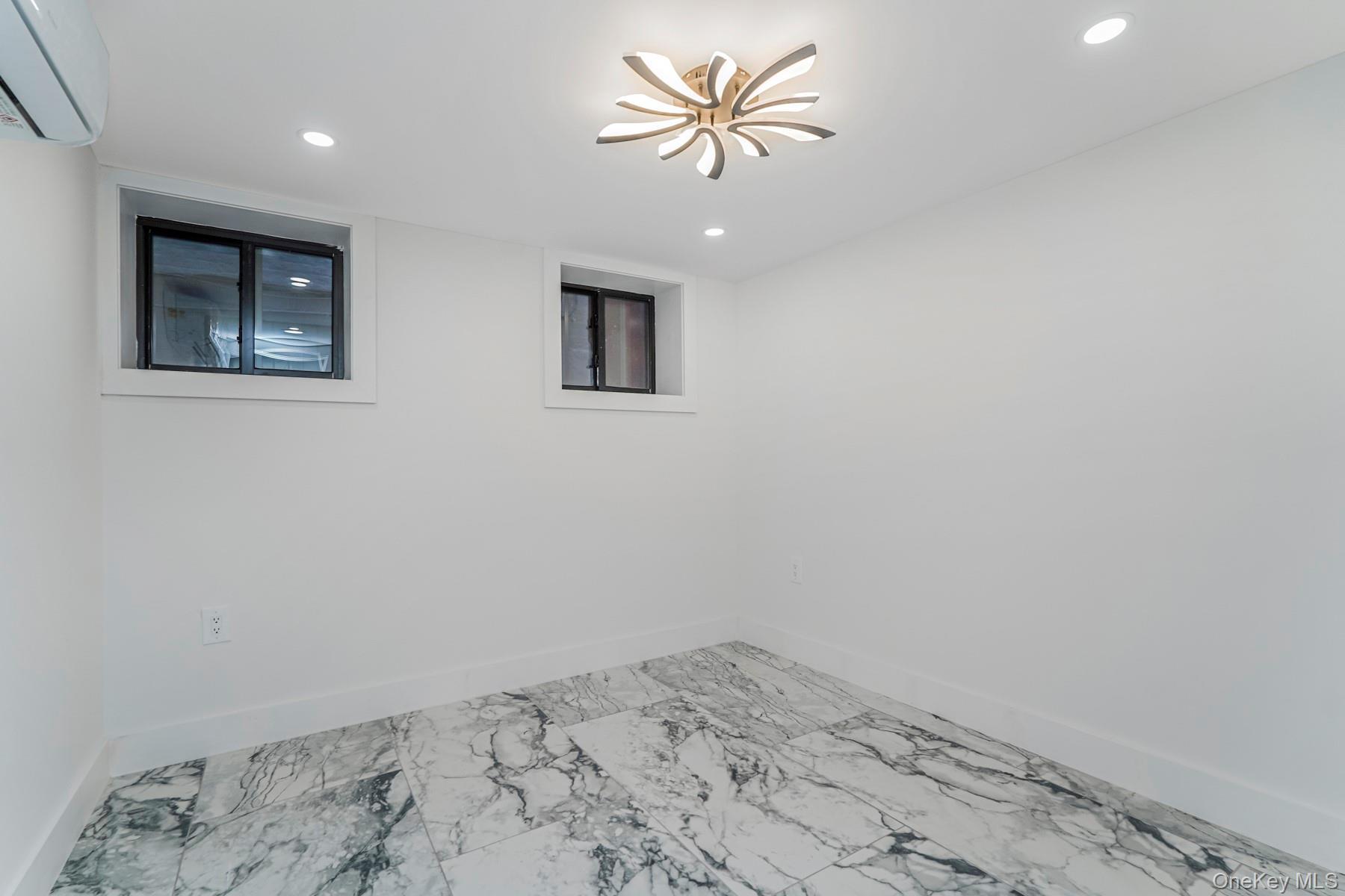 Single Family 52nd  Brooklyn, NY 11203, MLS-942969-23