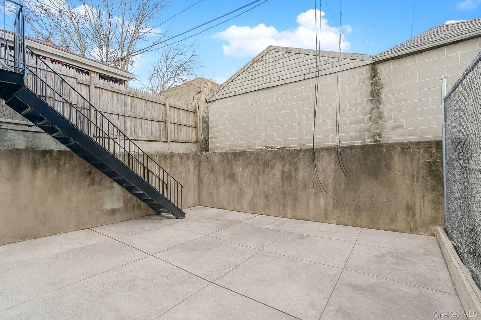 Single Family 52nd  Brooklyn, NY 11203, MLS-942969-25