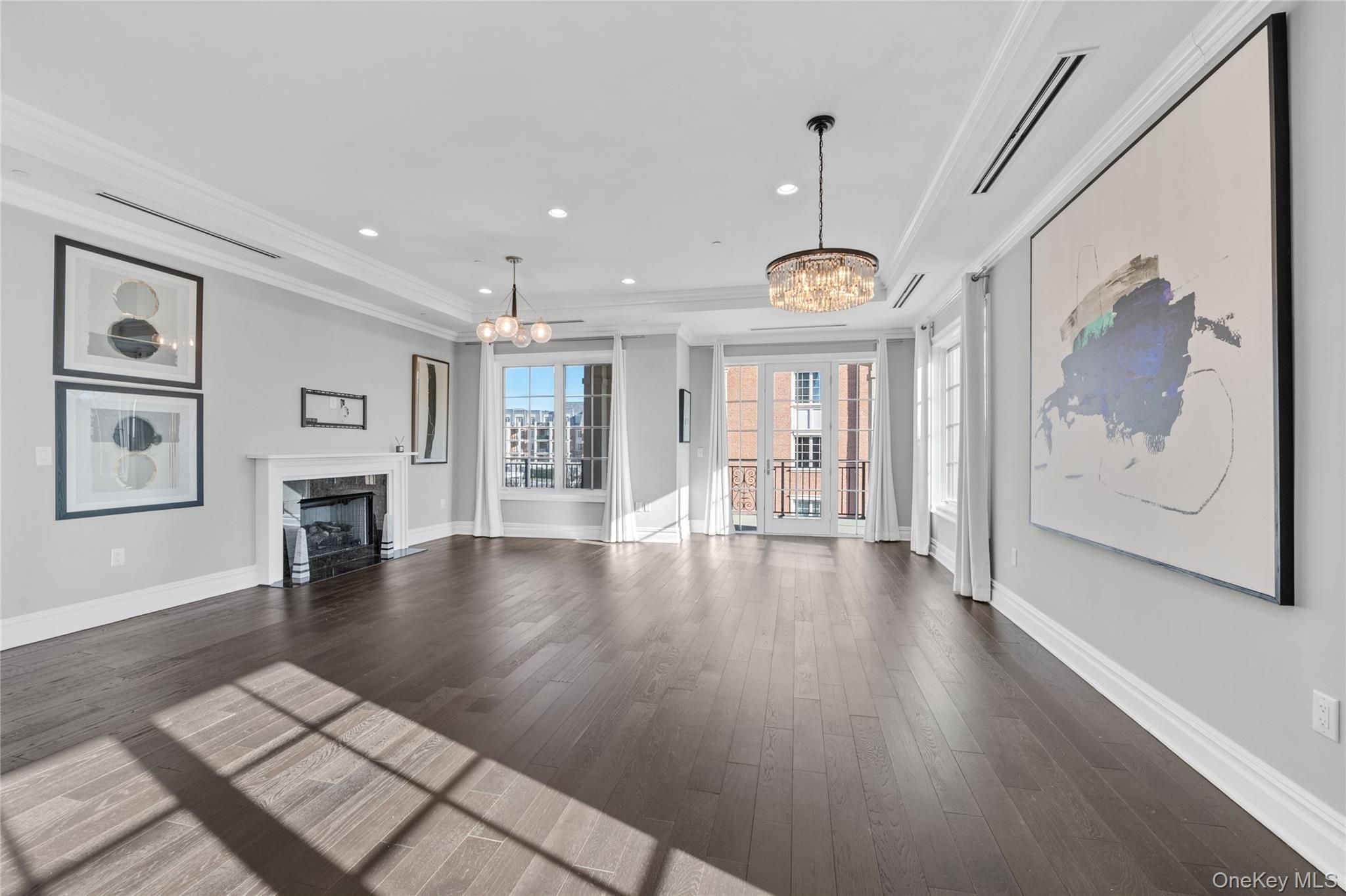 Condo Royal  Nassau County, NY 11040, MLS-942975-3