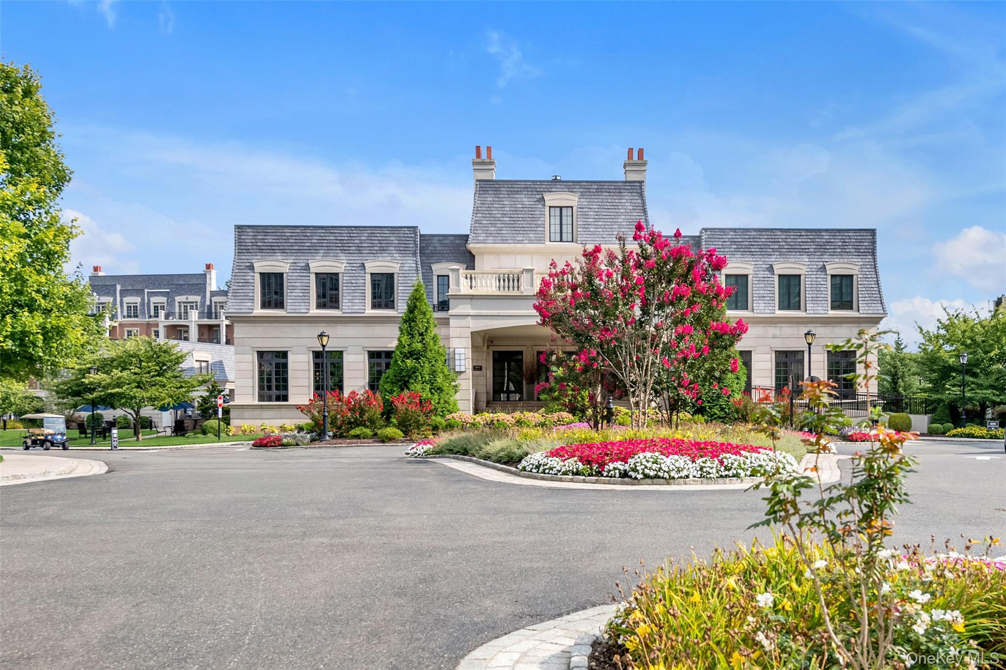 Condo Royal  Nassau County, NY 11040, MLS-942975-35