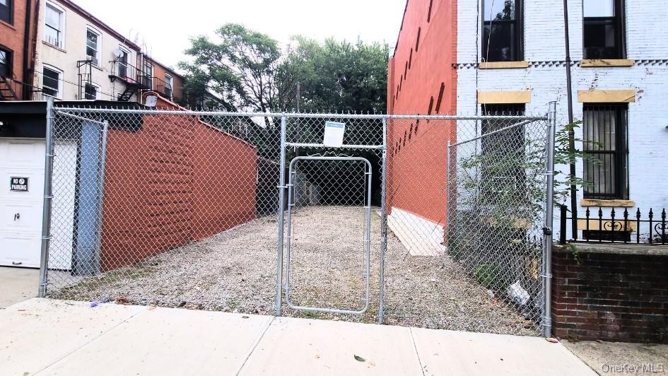 Land Marconi  Brooklyn, NY 11233, MLS-942977-9