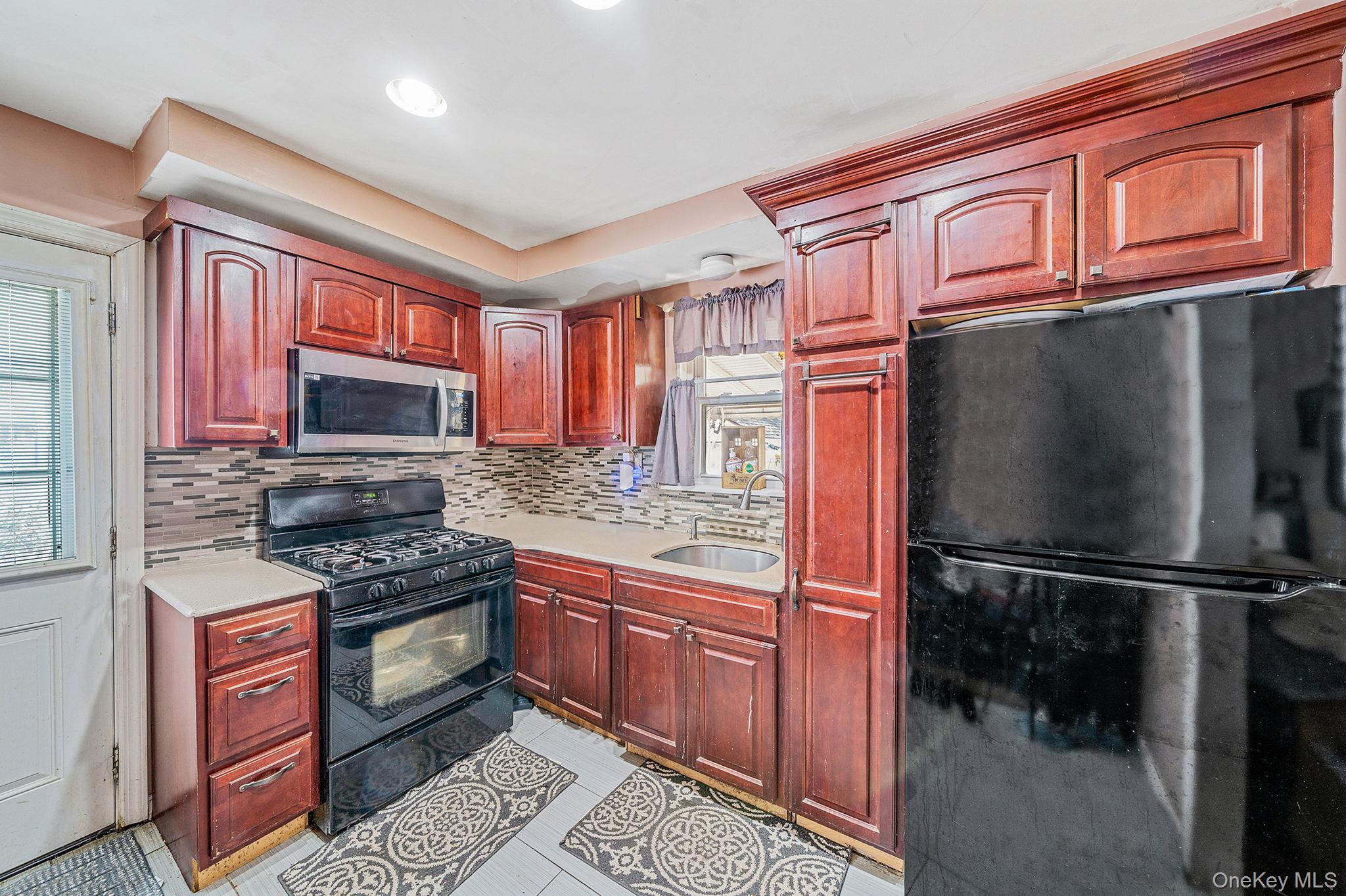 Single Family Chester Nassau County, NY 11580, MLS-942993-5