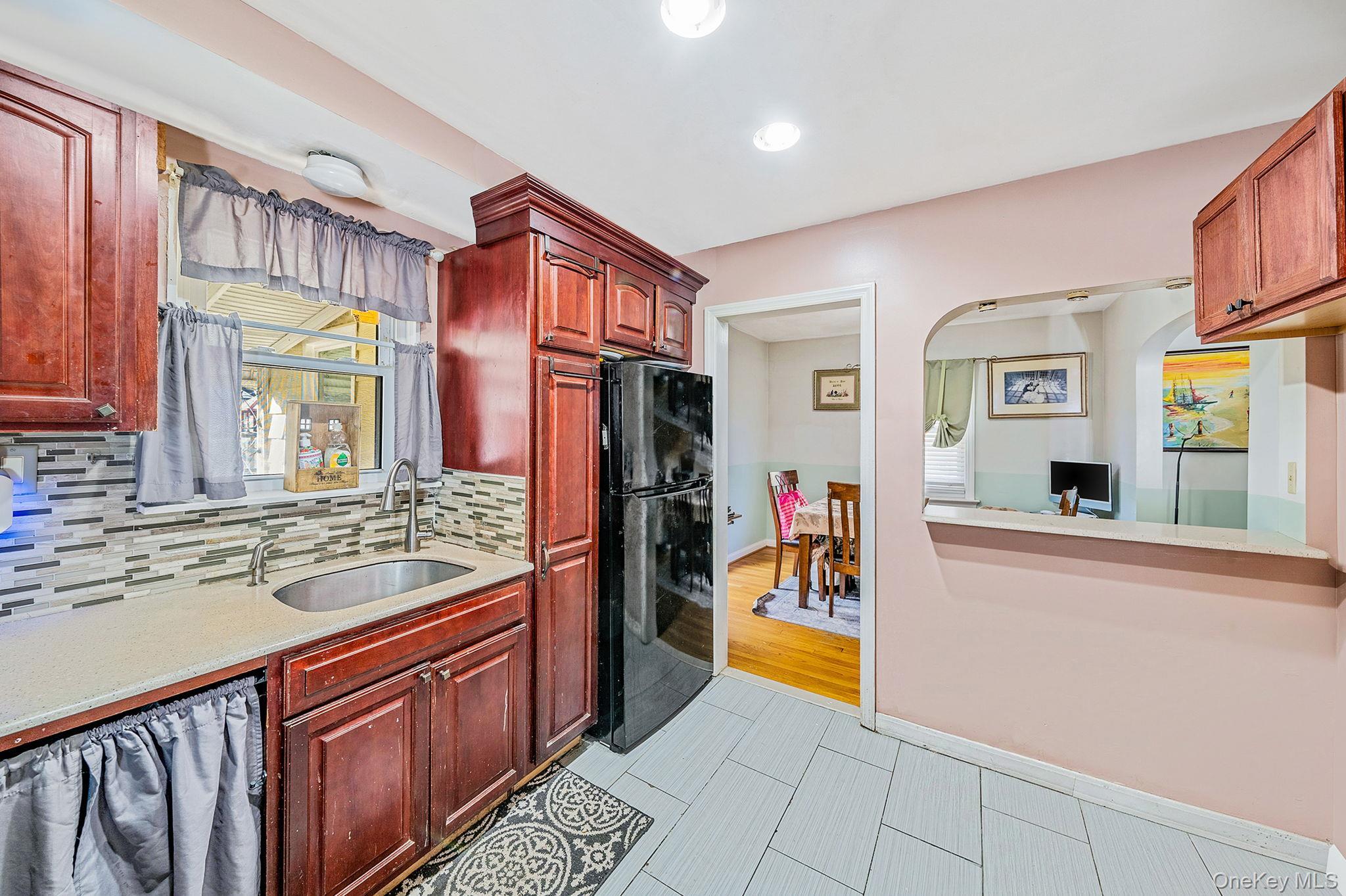 Single Family Chester Nassau County, NY 11580, MLS-942993-6