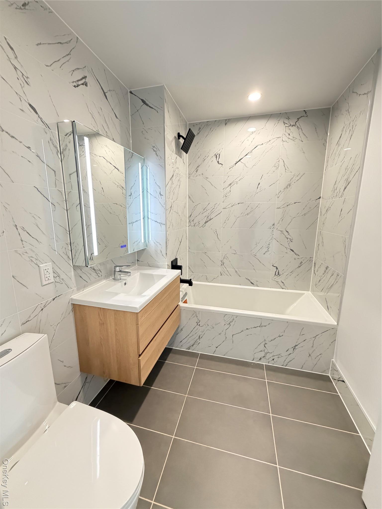 Condo Northern  Queens, NY 11354, MLS-942996-9