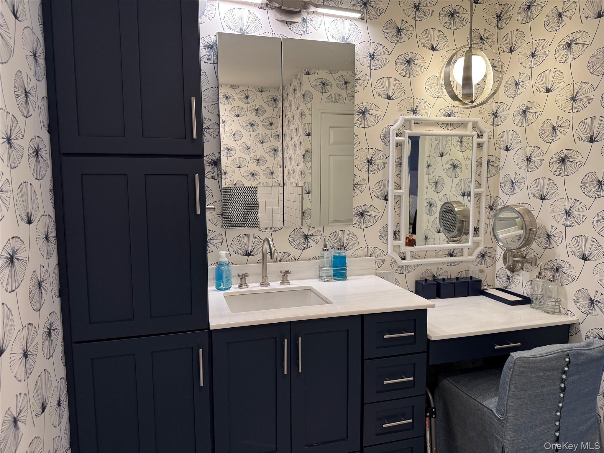 Condo Altessa  Suffolk County, NY 11747, MLS-942999-13