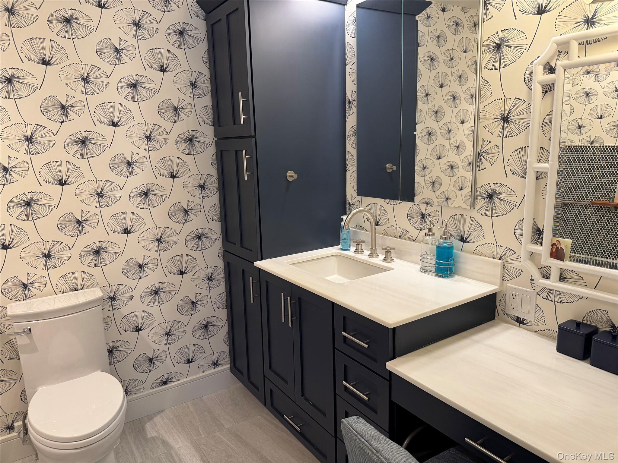 Condo Altessa  Suffolk County, NY 11747, MLS-942999-15