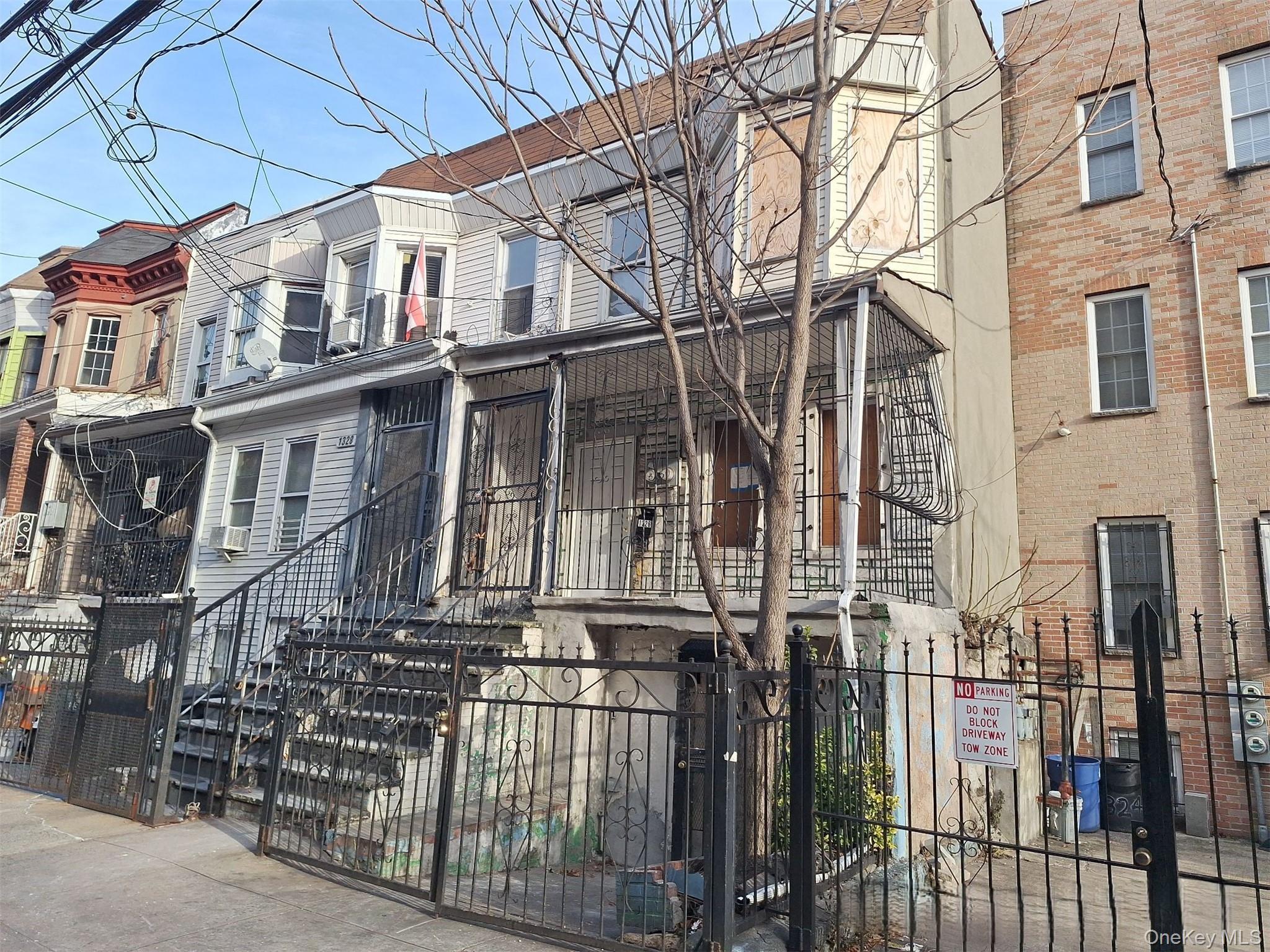 Single Family College Bronx, NY 10456, MLS-943006-2