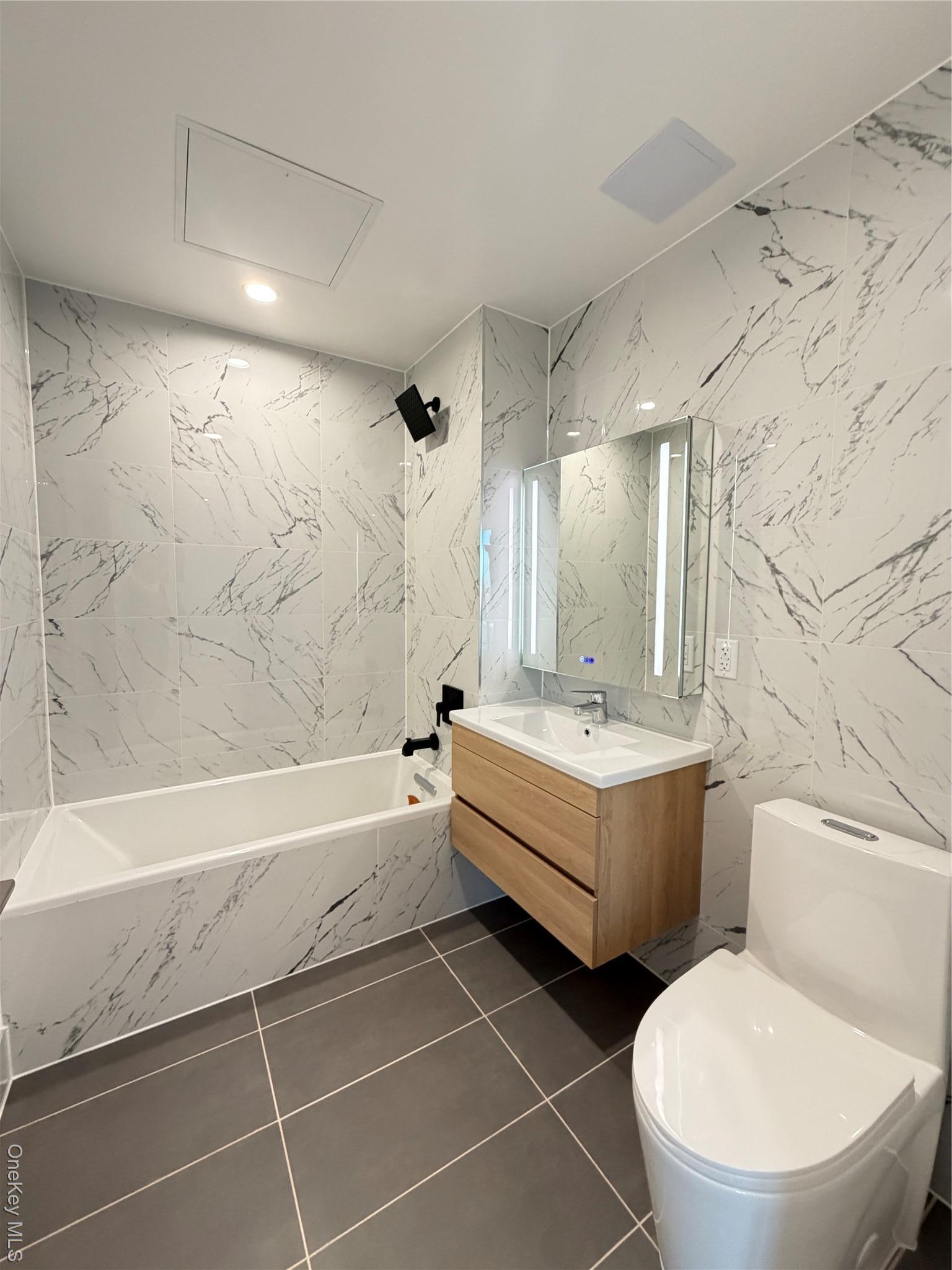 Condo Northern  Queens, NY 11354, MLS-943011-8