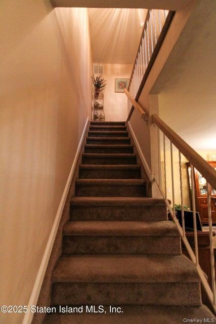 Single Family Freedom Ave Staten Island, NY 10314, MLS-943024-18