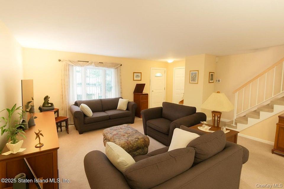 Single Family Freedom Ave Staten Island, NY 10314, MLS-943024-8