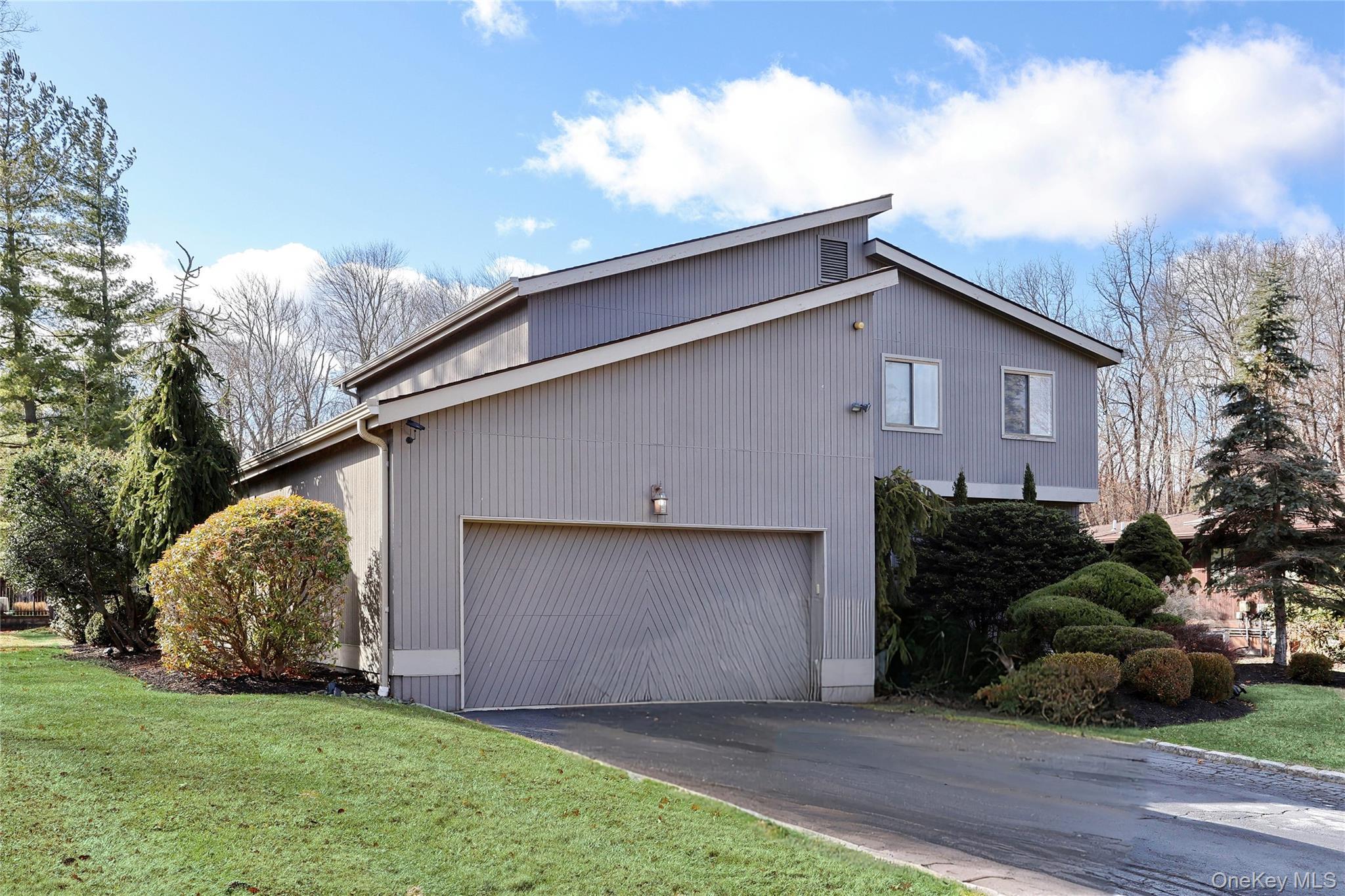 Single Family Pecan Valley Rockland County, NY 10956, MLS-943038-25