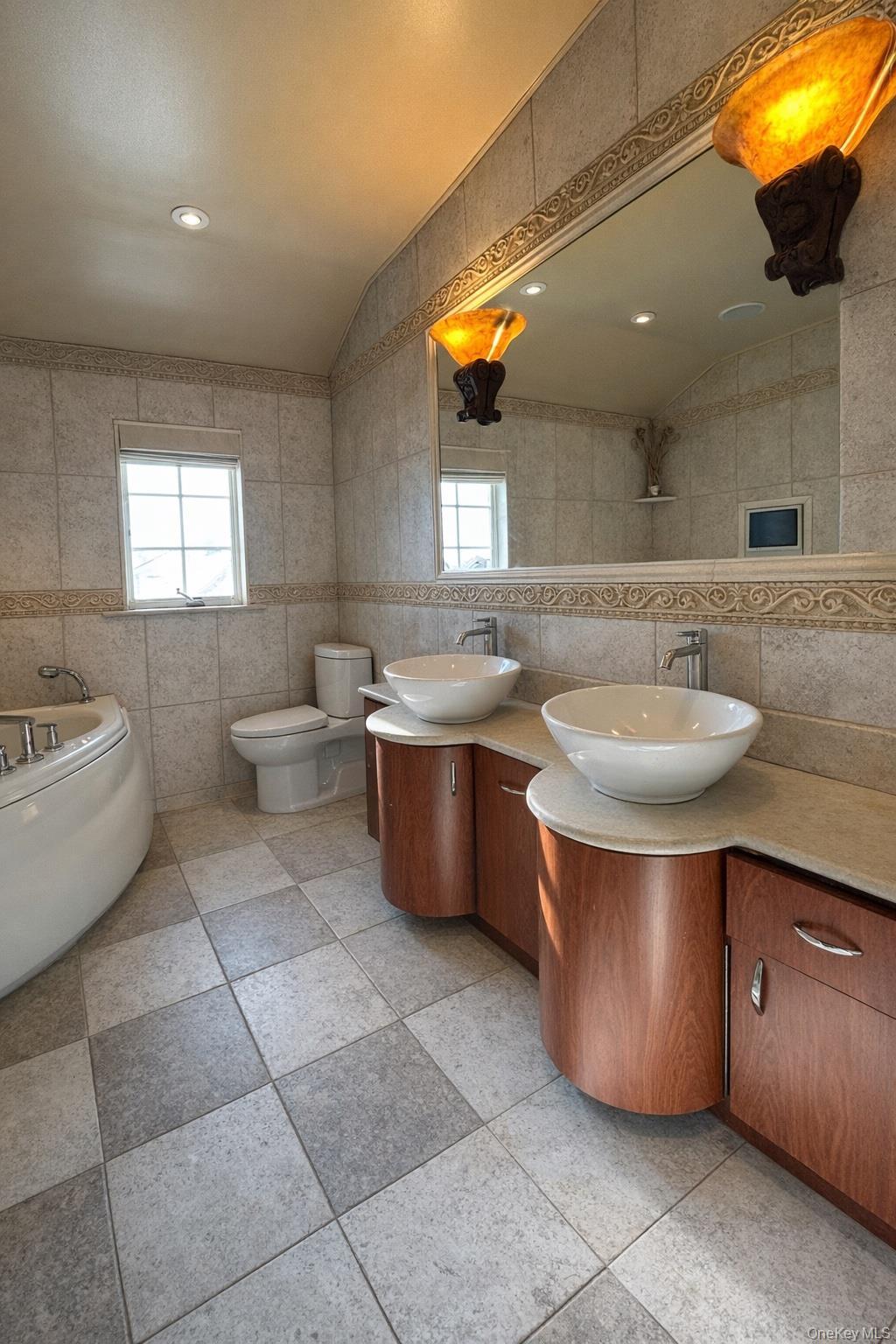 Single Family 92nd  Queens, NY 11414, MLS-943041-13