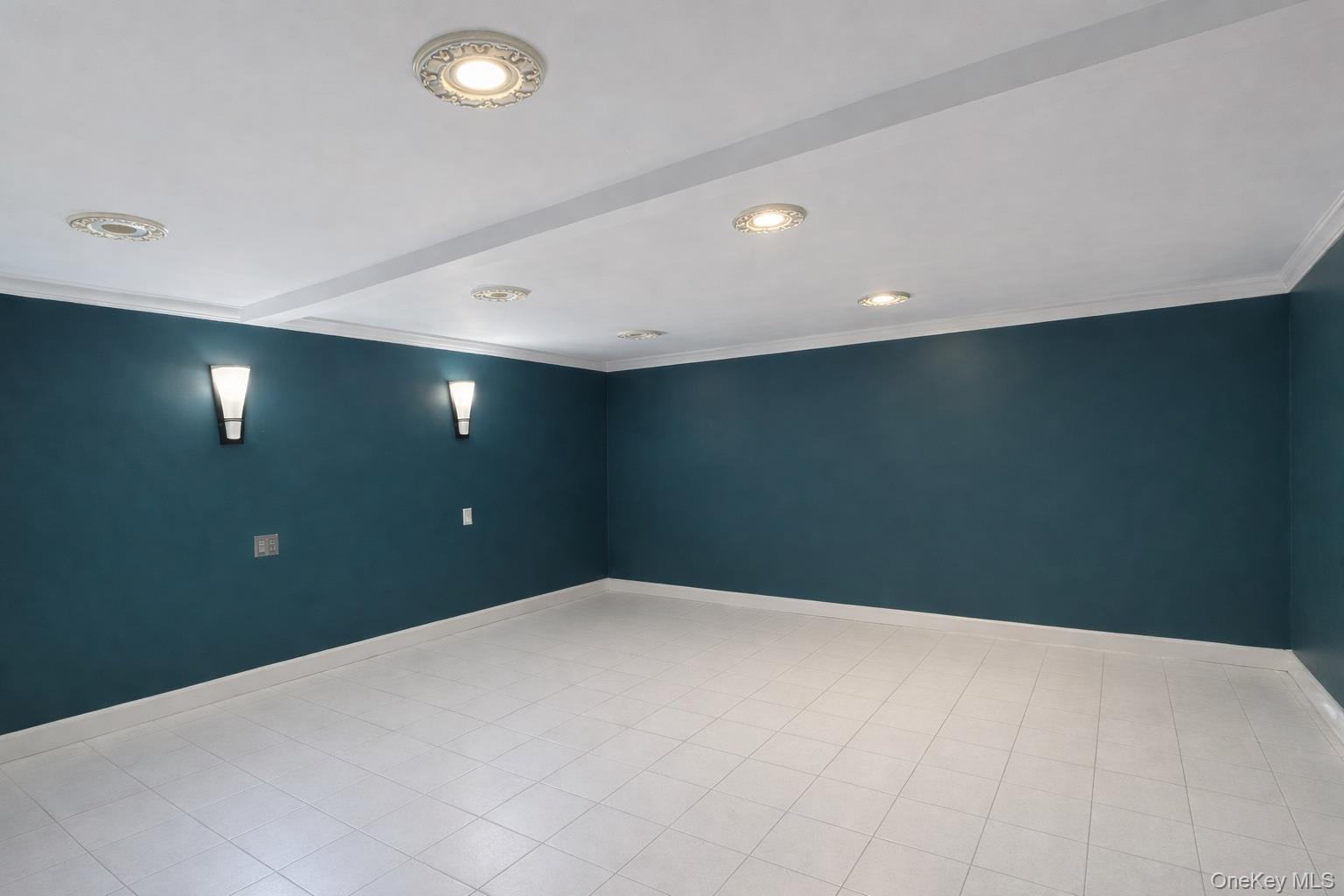 Single Family 92nd  Queens, NY 11414, MLS-943041-16