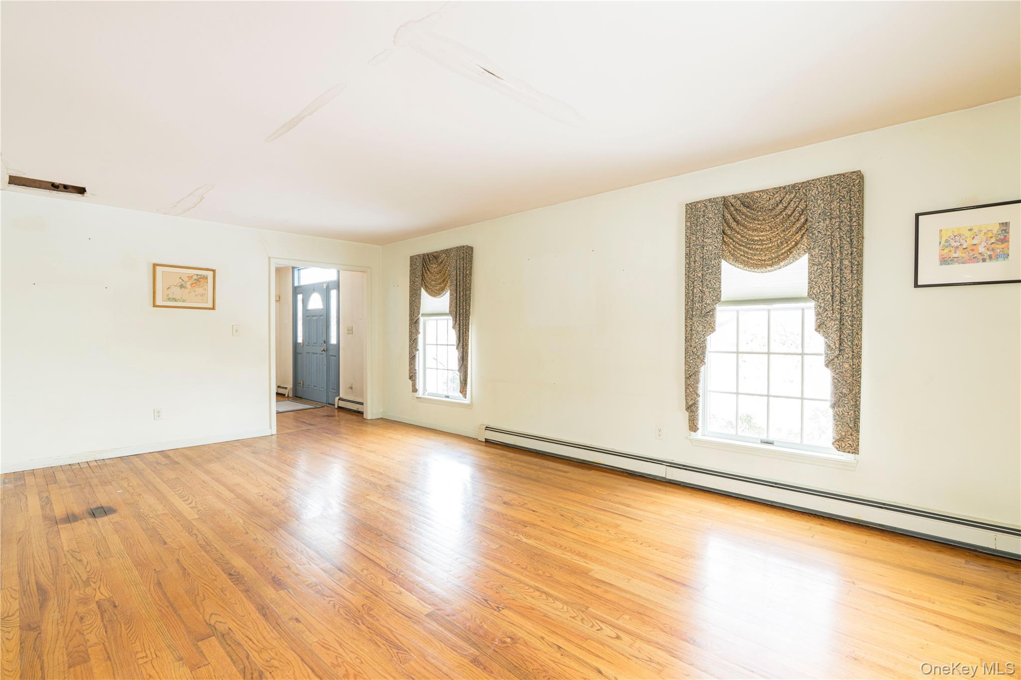 Single Family Coach Lantern Dutchess County, NY 12533, MLS-943061-32