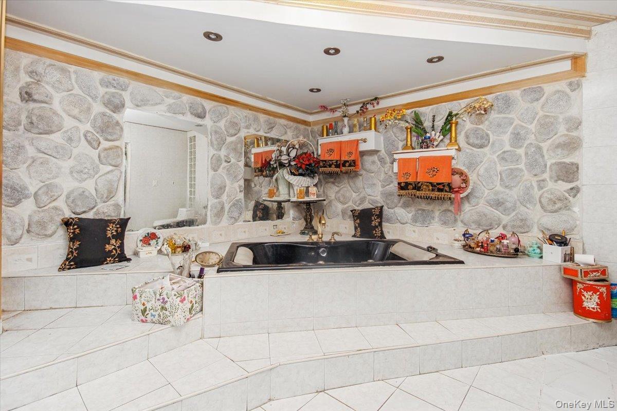 Single Family Peach  Orange County, NY 12550, MLS-943092-34