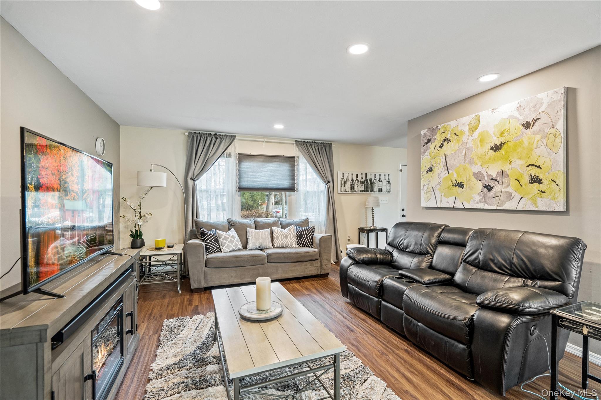 Single Family Allwood Suffolk County, NY 11722, MLS-943093-3