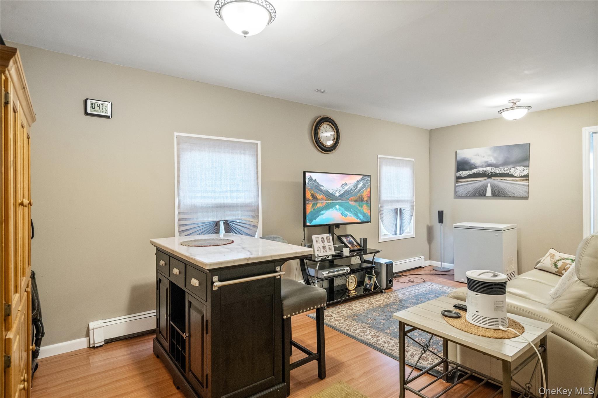 Single Family Allwood Suffolk County, NY 11722, MLS-943093-8