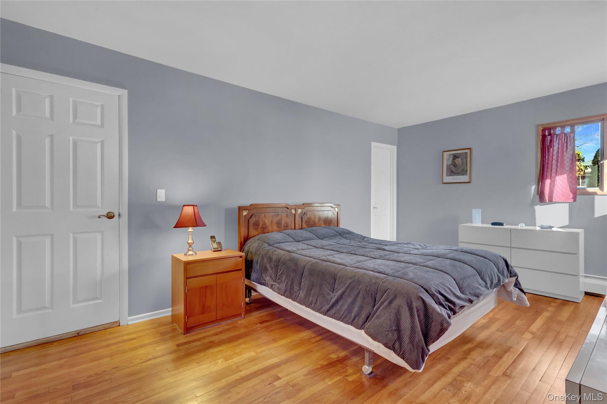 Single Family Saint George Suffolk County, NY 11703, MLS-943099-19