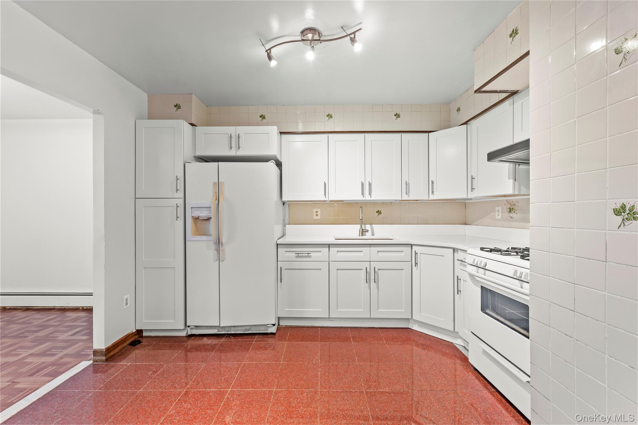 Single Family 45th  Queens, NY 11373, MLS-943127-16