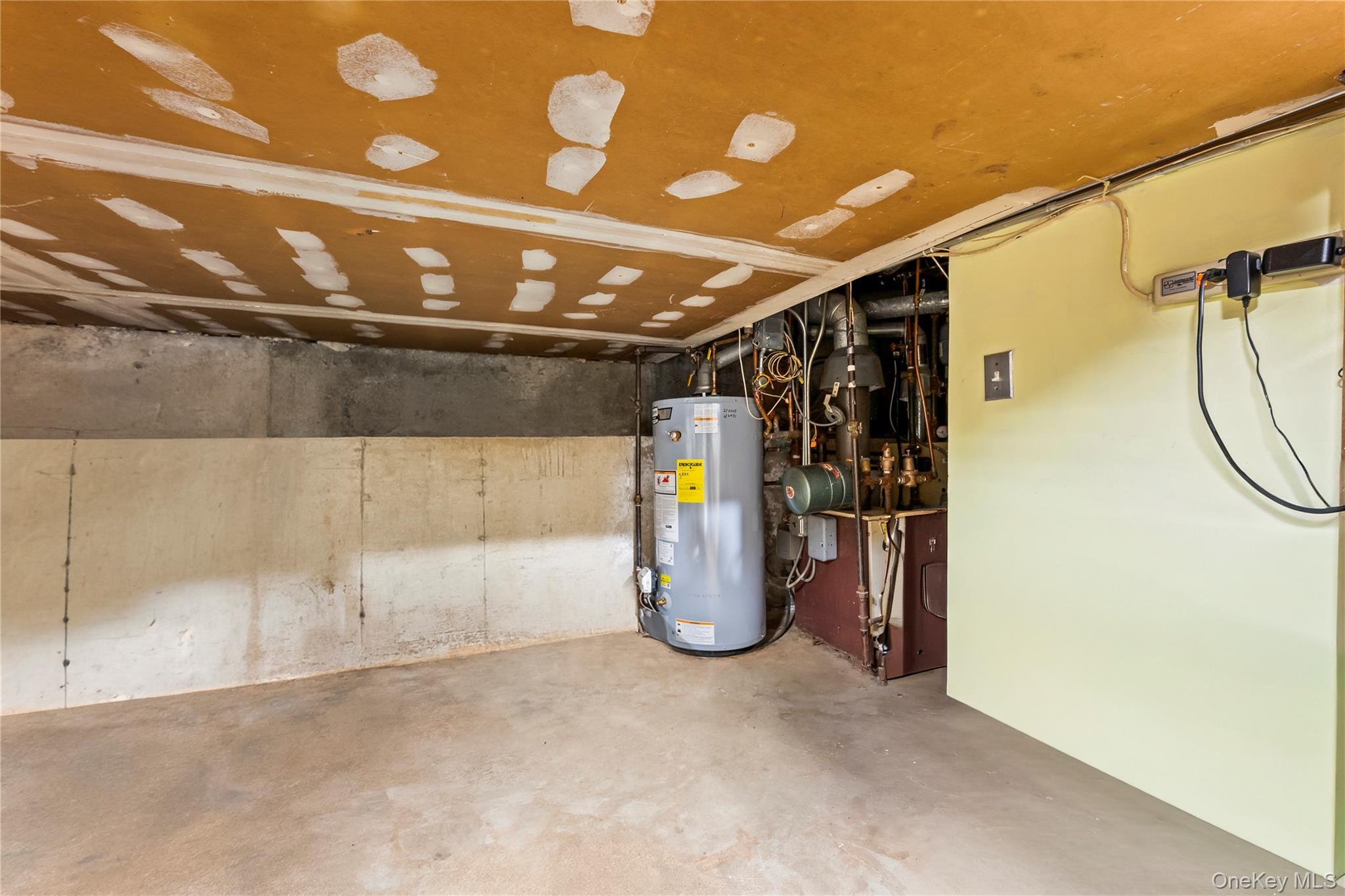 Single Family 45th  Queens, NY 11373, MLS-943127-24