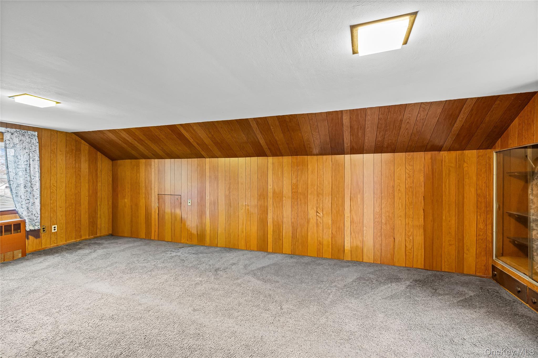 Single Family Western  Nassau County, NY 11510, MLS-943135-24