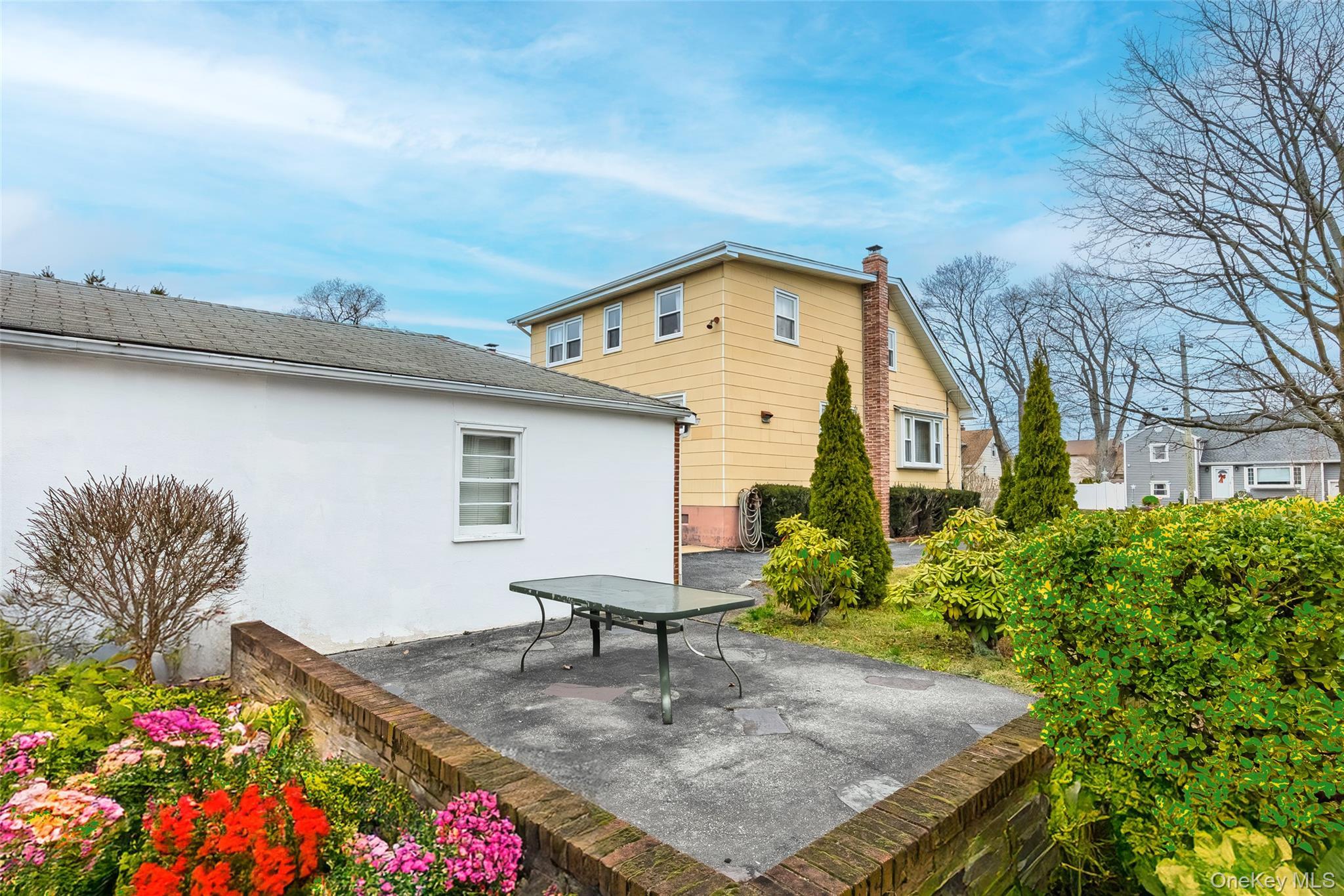 Single Family Western  Nassau County, NY 11510, MLS-943135-36