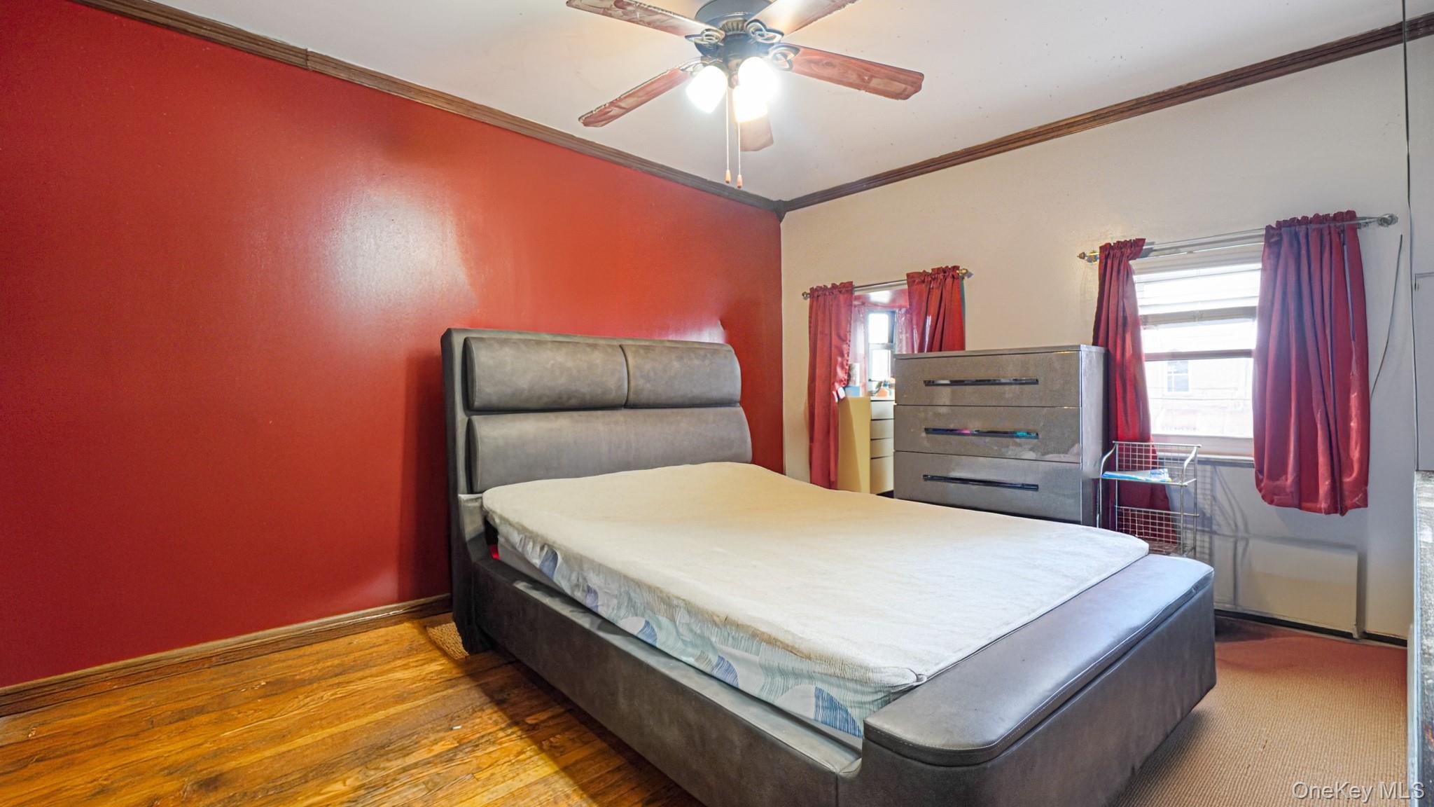 Single Family Yates  Bronx, NY 10469, MLS-943139-12