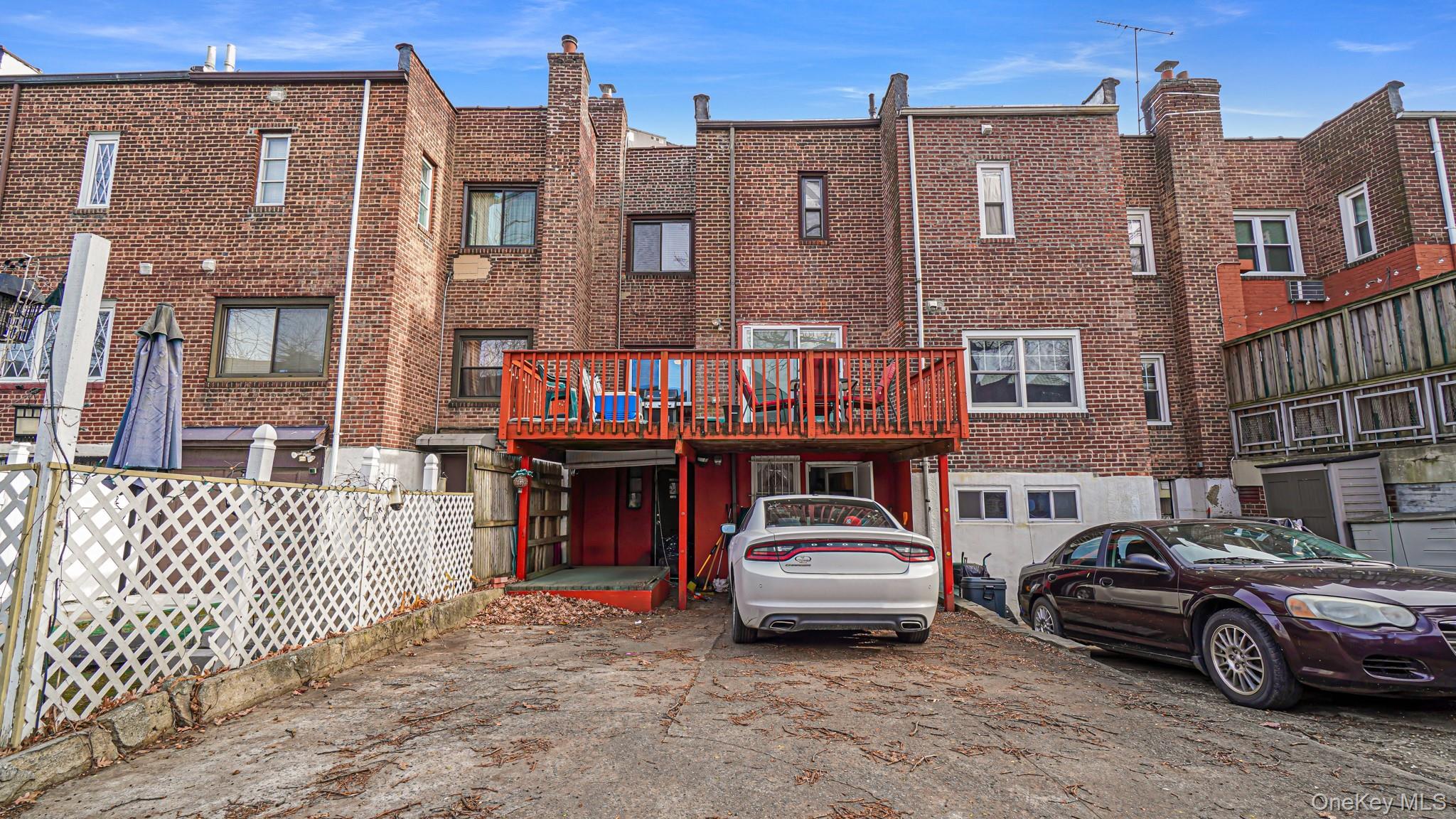 Single Family Yates  Bronx, NY 10469, MLS-943139-20