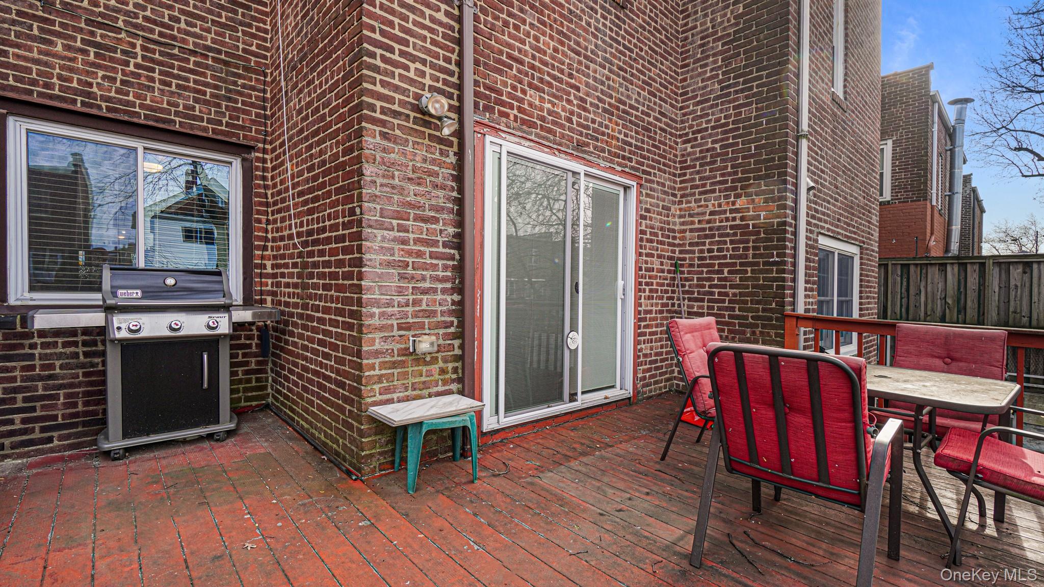 Single Family Yates  Bronx, NY 10469, MLS-943139-7