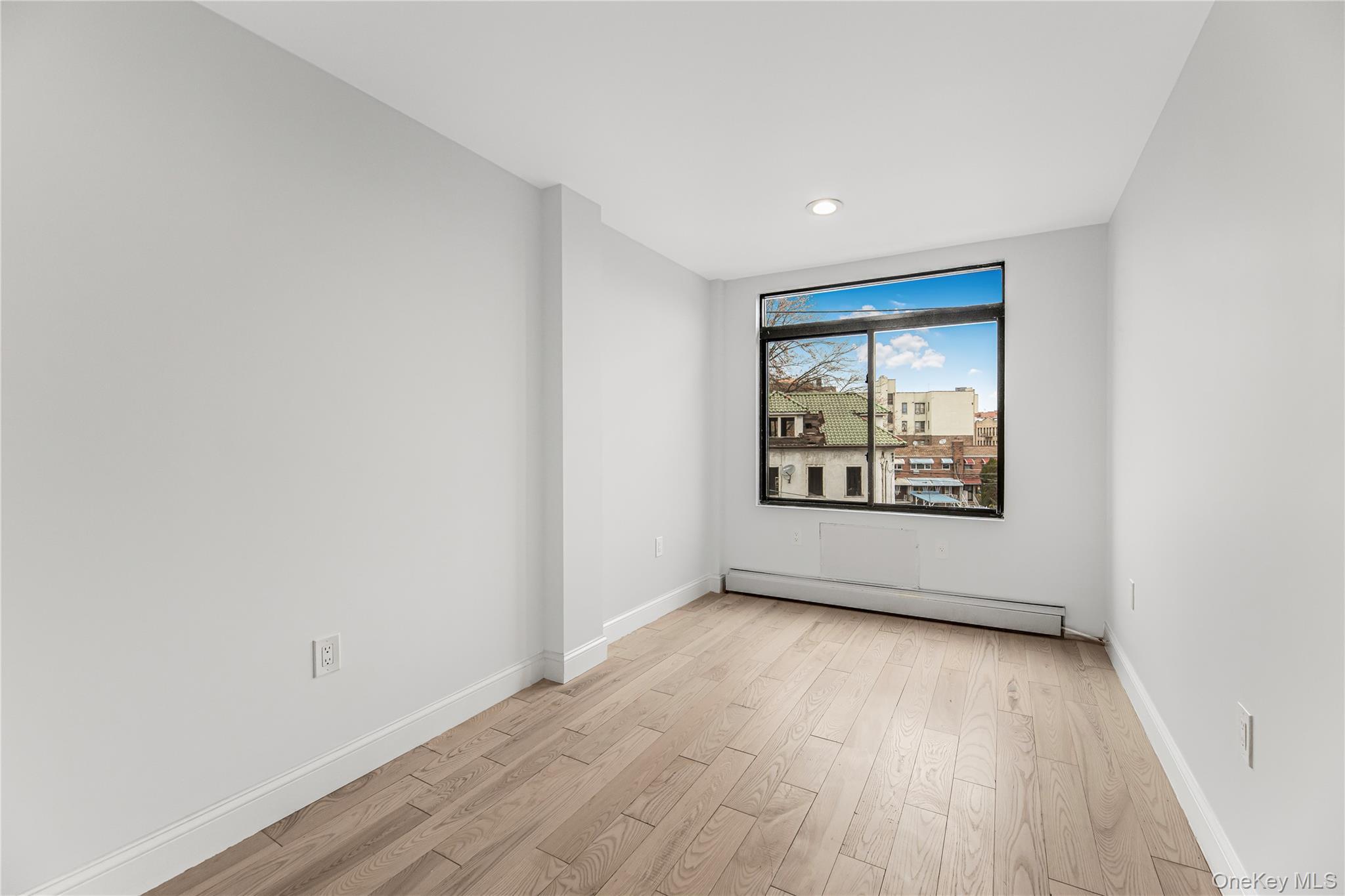 Single Family Williamsbridge  Bronx, NY 10467, MLS-943169-11