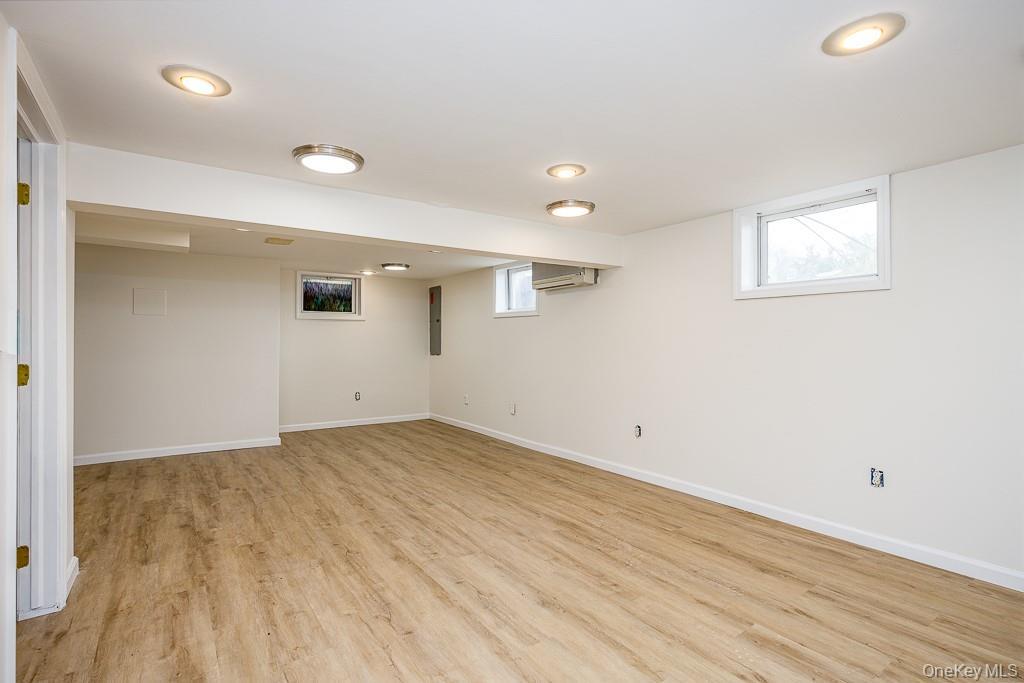 Single Family Neptune  Orange County, NY 10950, MLS-943174-26