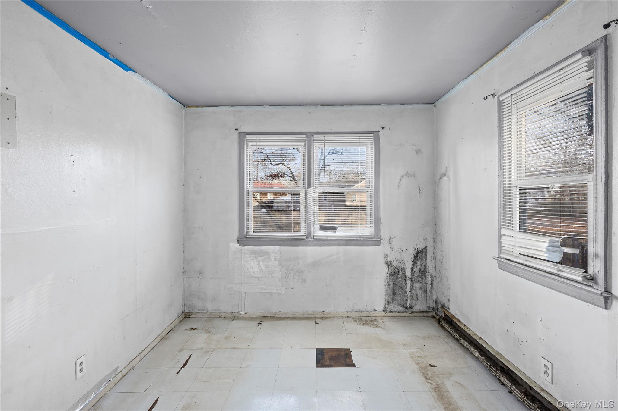 Single Family Sportsman Suffolk County, NY 11967, MLS-943176-13