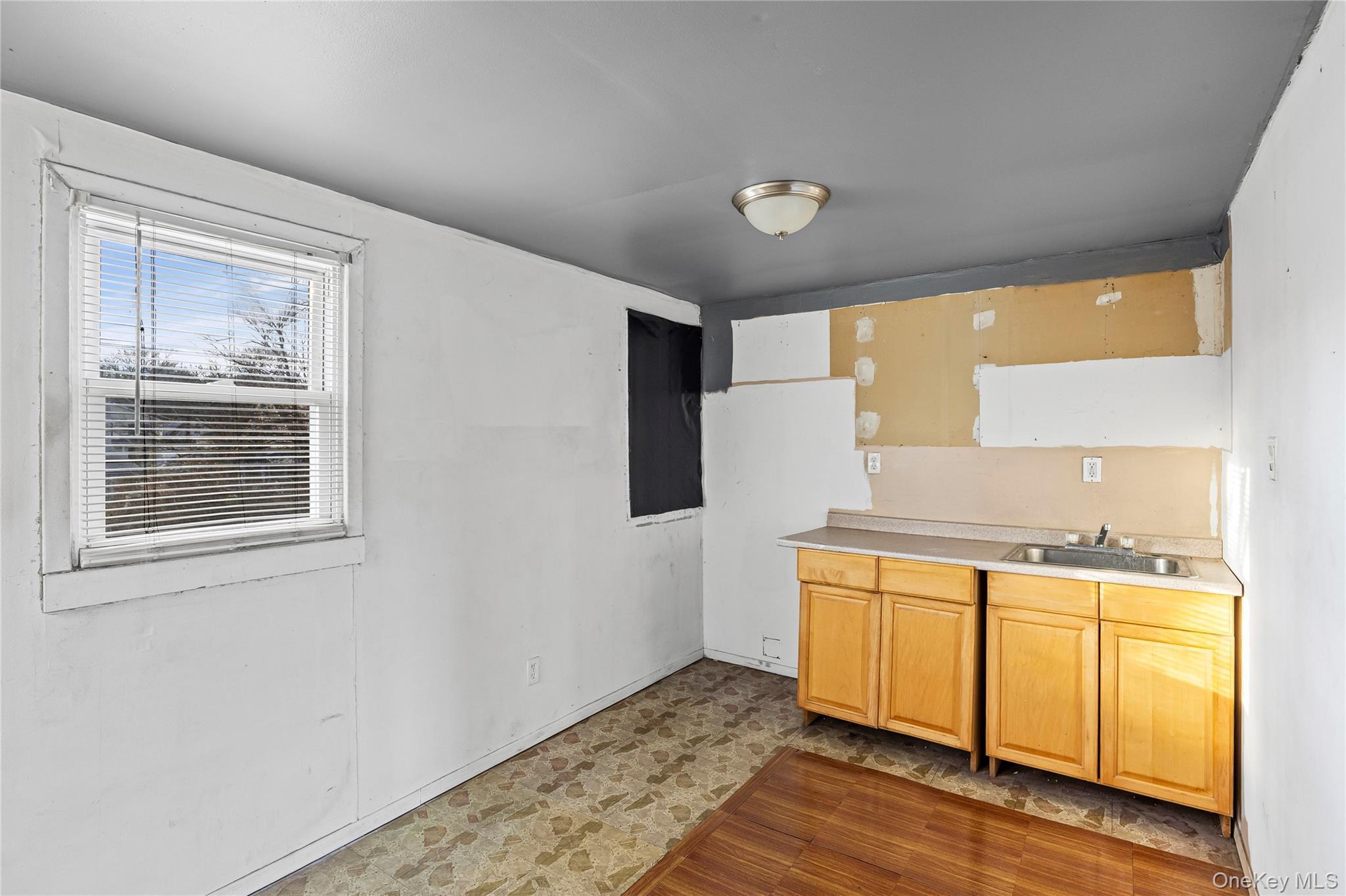 Single Family Sportsman Suffolk County, NY 11967, MLS-943176-17