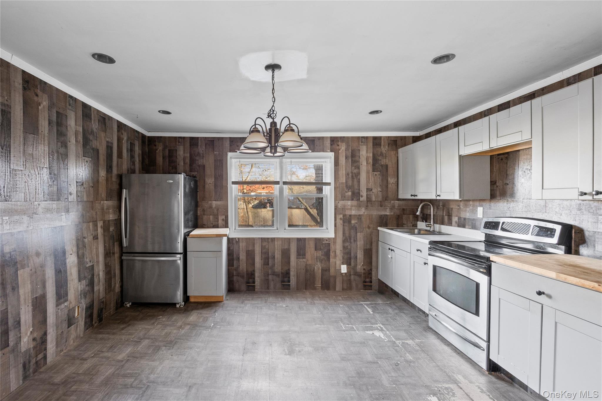 Single Family Sportsman Suffolk County, NY 11967, MLS-943176-5