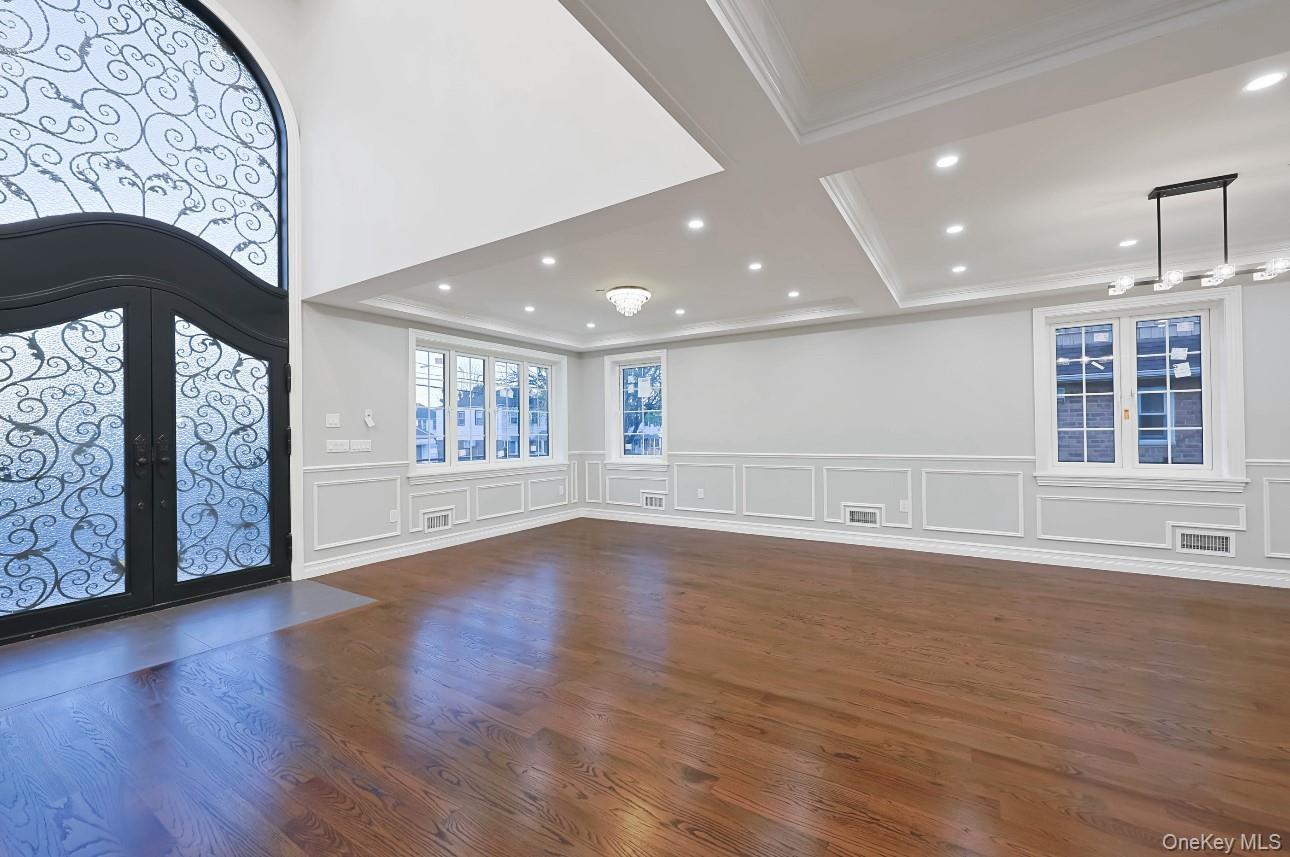 Single Family 202nd Queens, NY 11361, MLS-943182-15