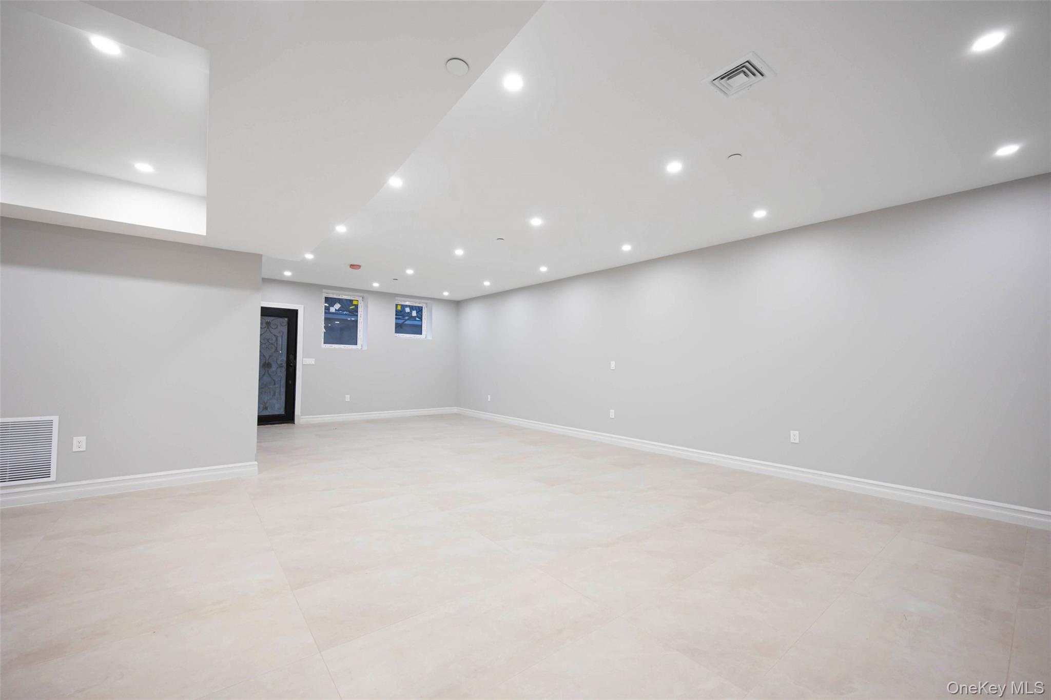 Single Family 202nd Queens, NY 11361, MLS-943182-20