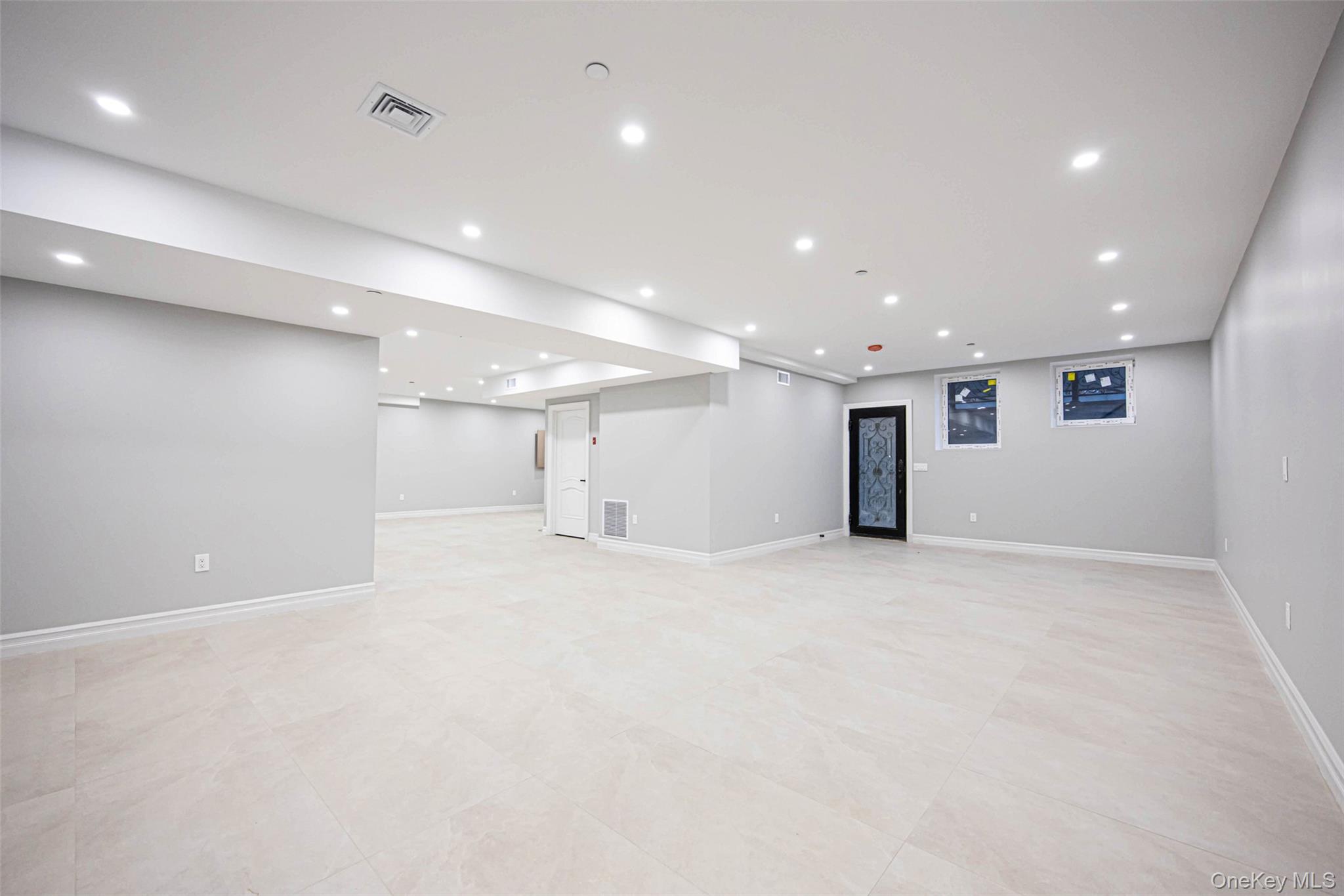 Single Family 202nd Queens, NY 11361, MLS-943182-21