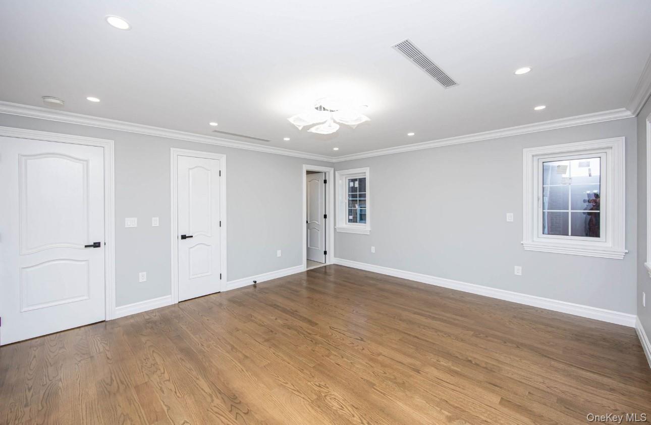 Single Family 202nd Queens, NY 11361, MLS-943182-22