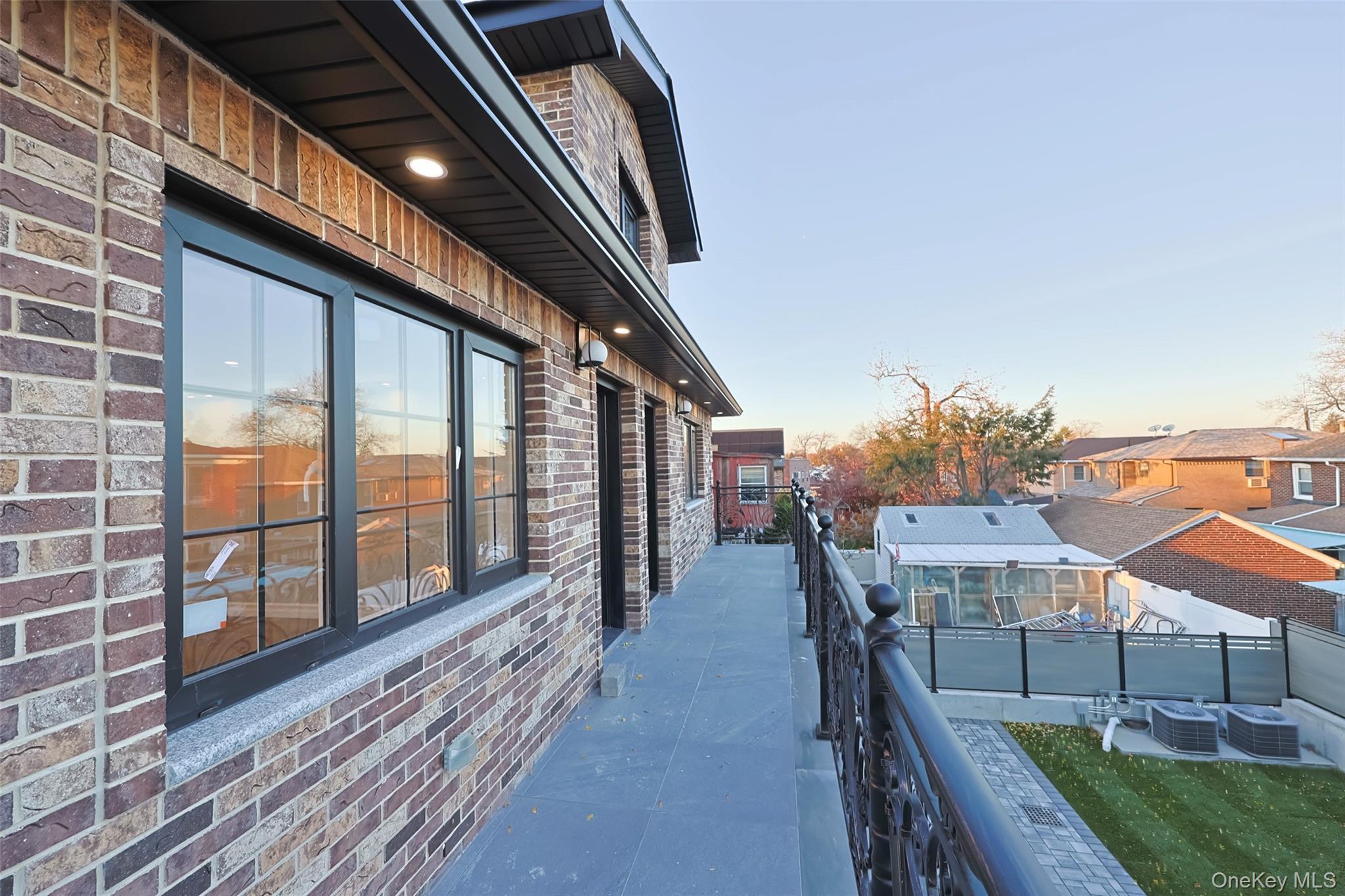 Single Family 202nd Queens, NY 11361, MLS-943182-26