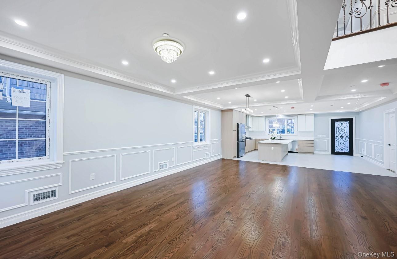 Single Family 202nd Queens, NY 11361, MLS-943182-28