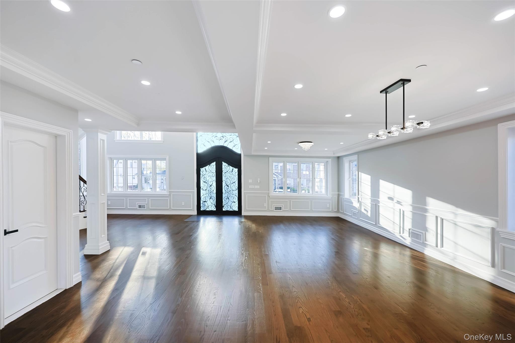 Single Family 202nd Queens, NY 11361, MLS-943182-31